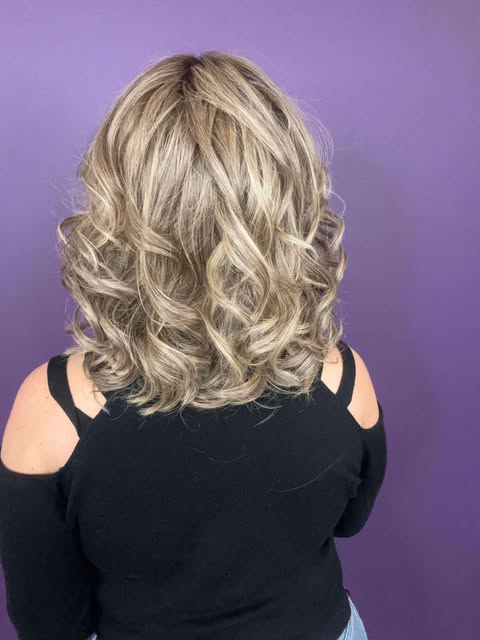 Poppy Chai Tea Latte HS Comfort Luxury Wig CA1