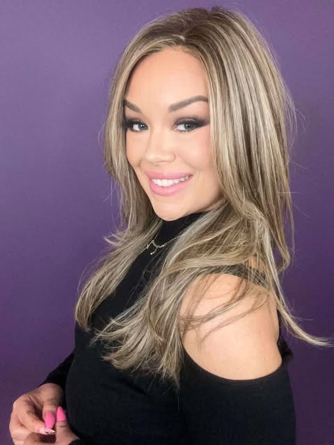 Rowena Chai Tea Latte HS Comfort Luxury Wig CA1