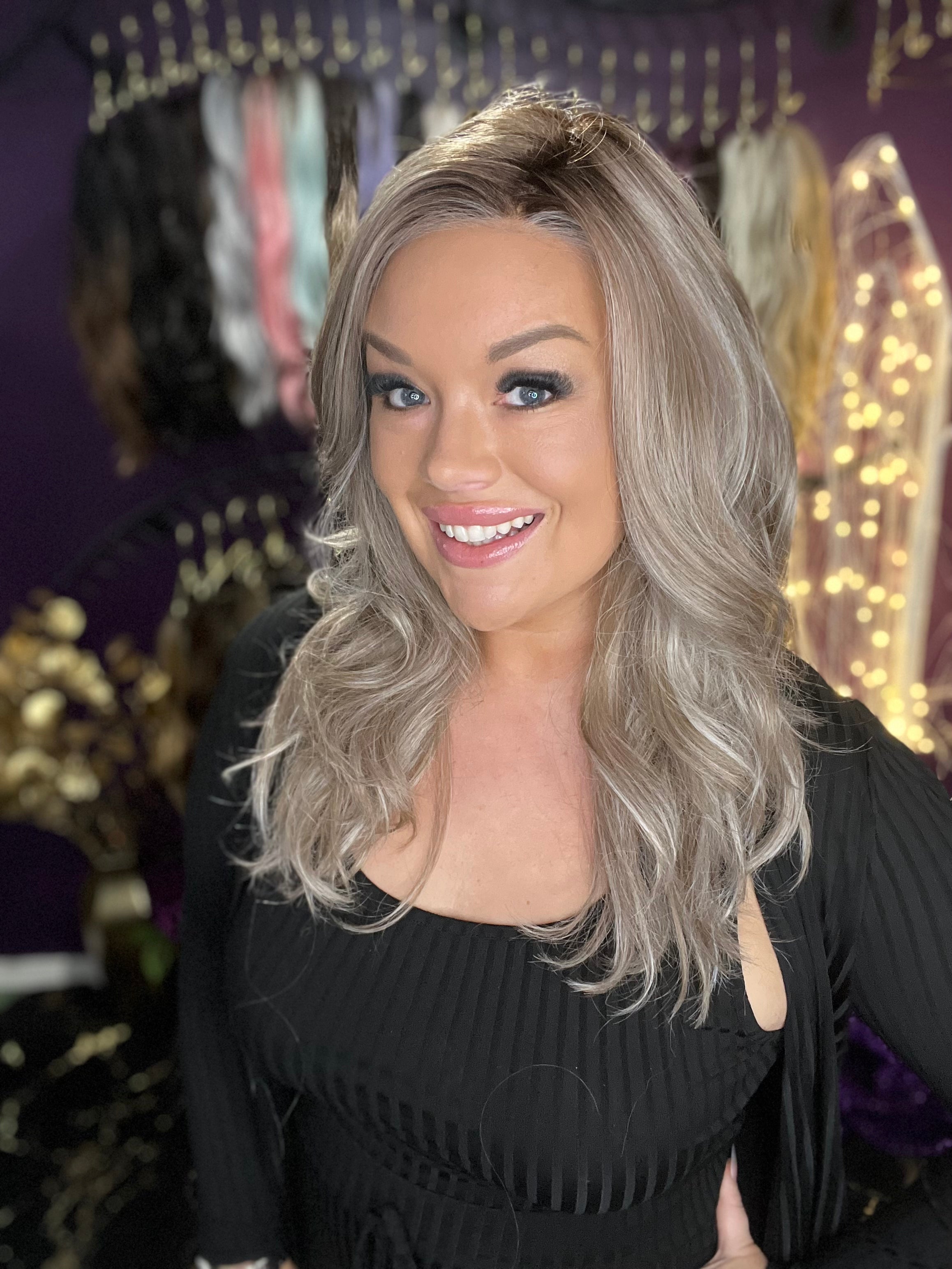 Addison Ash Blonde HS Luxury Wig CA1 W4347