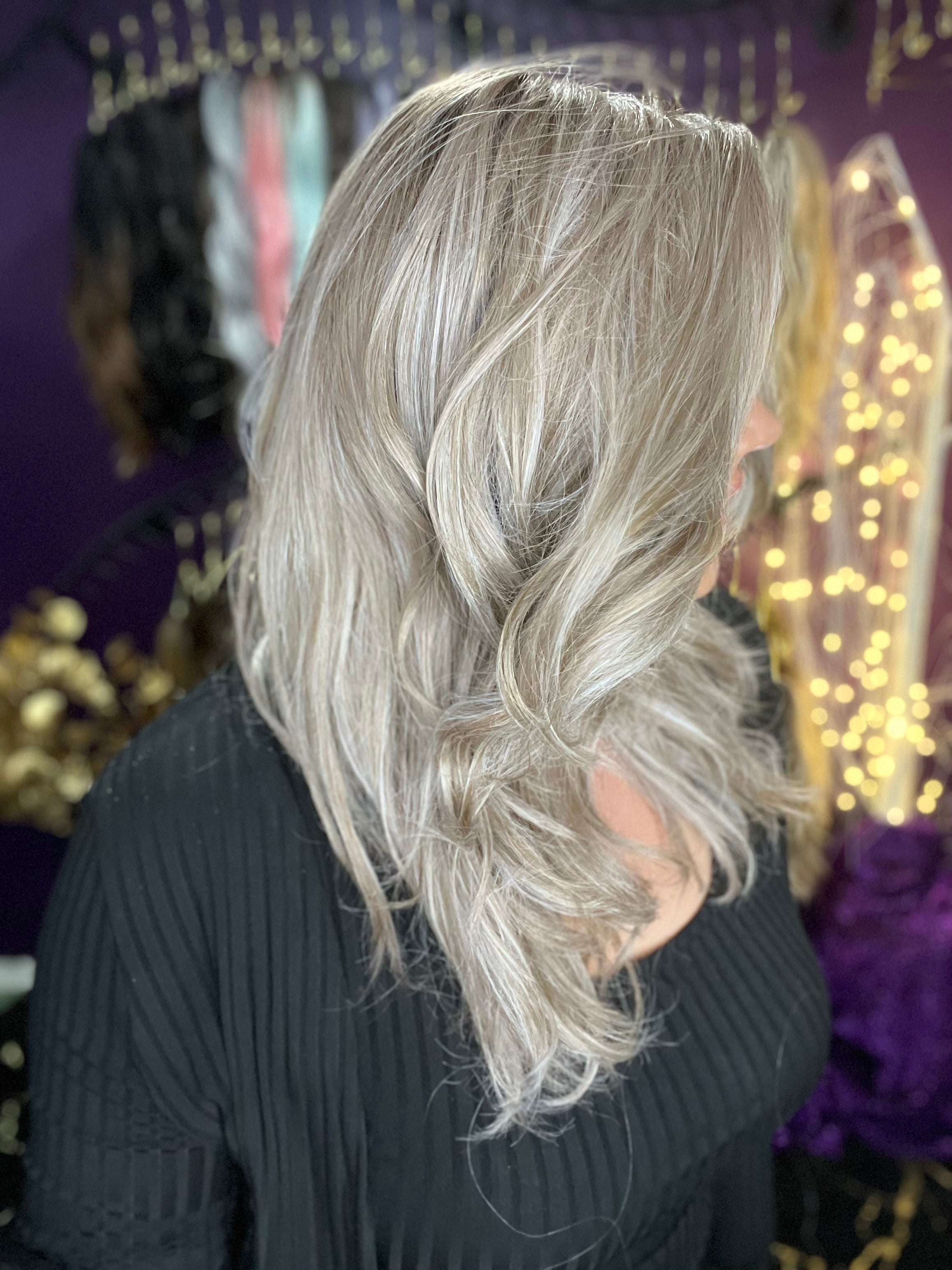 Addison Ash Blonde HS Luxury Wig CA1 W4347