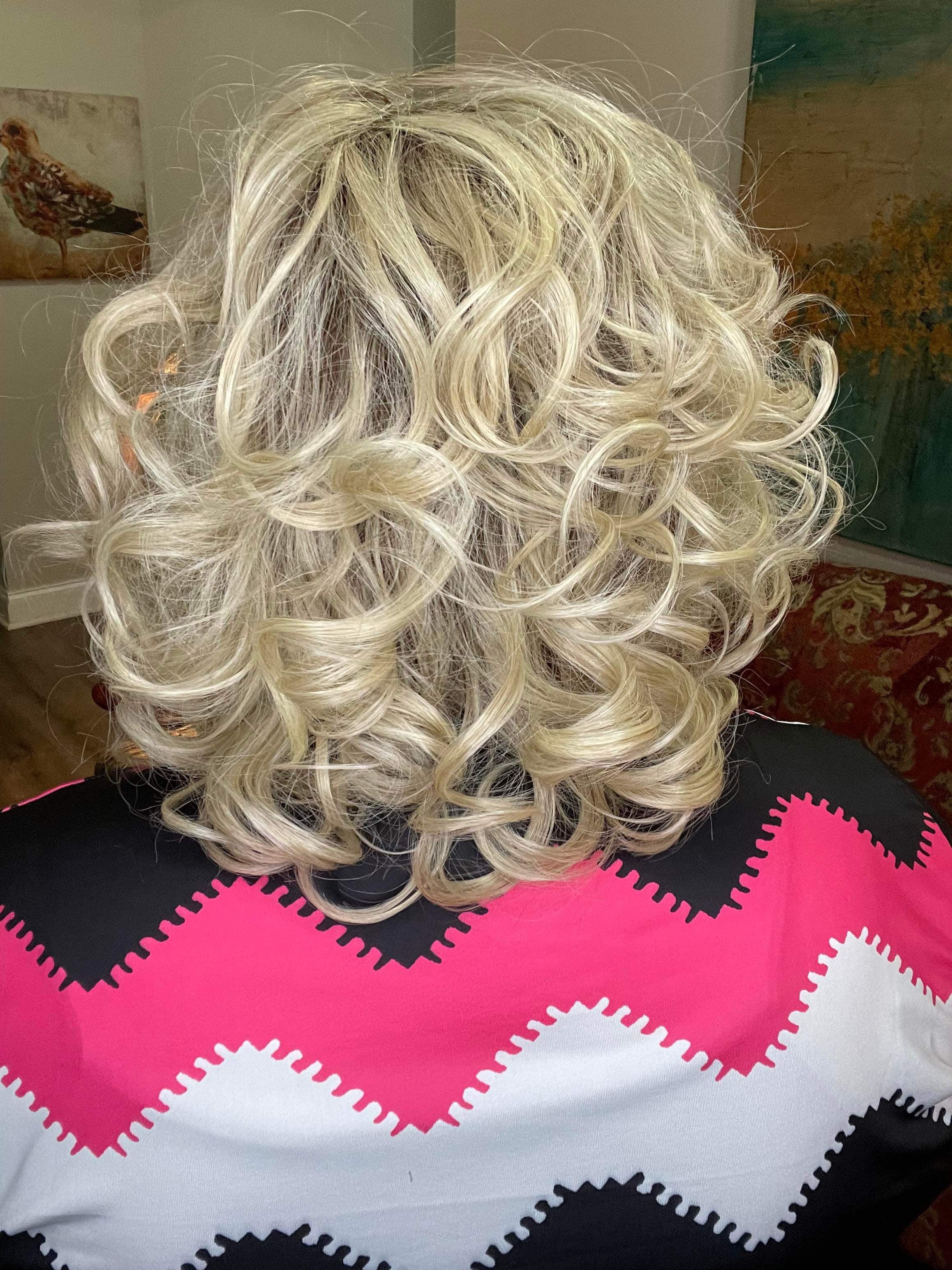 Deanna Honey Blossom HS Comfort Luxury Wig CA1