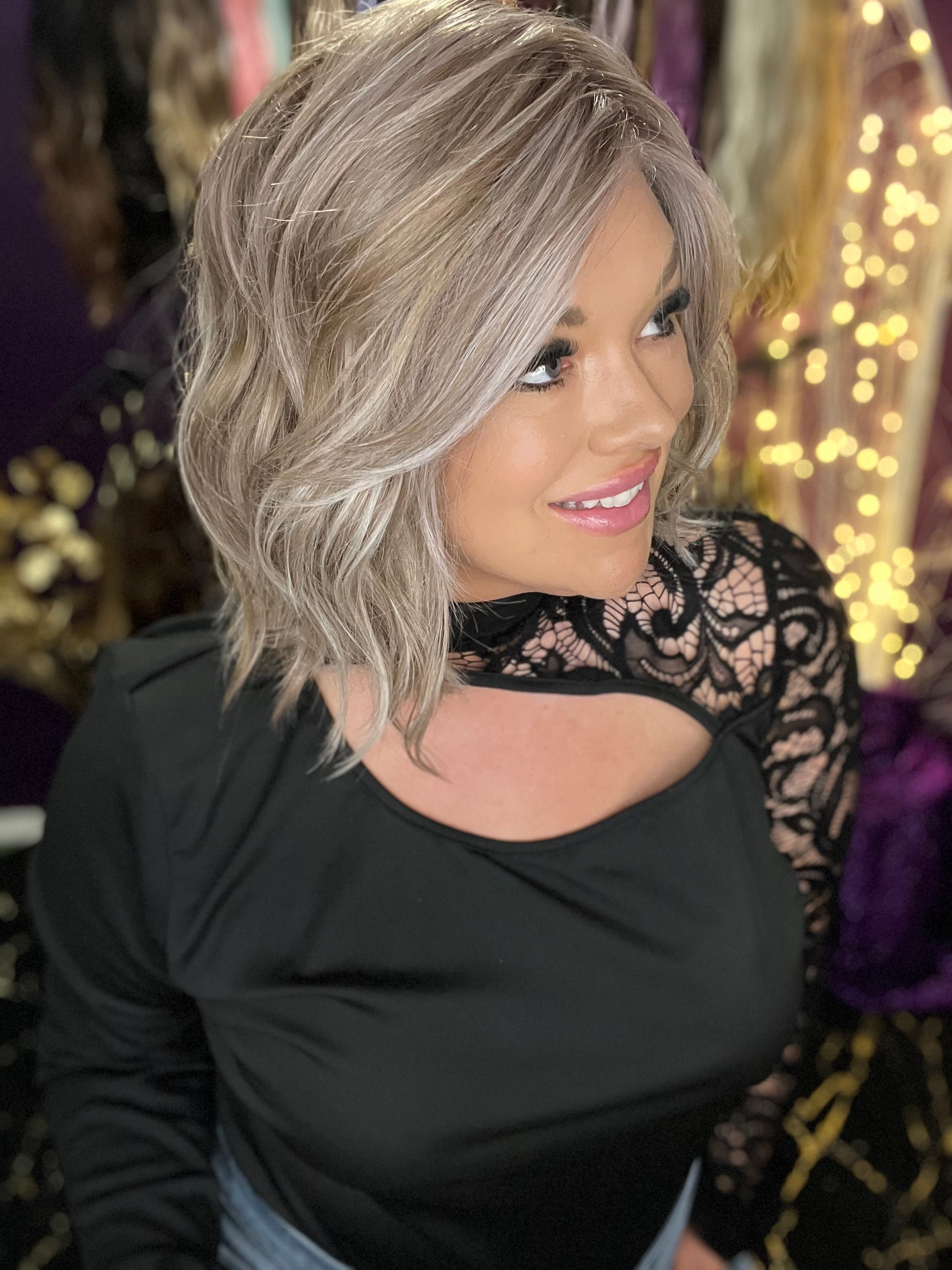 Dee Ash Blonde HS Luxury Wig CA1 W5382