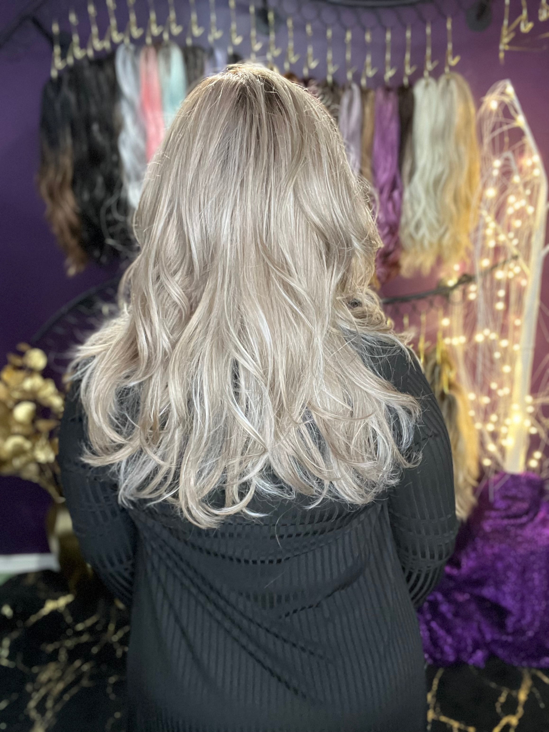 Addison Ash Blonde HS Luxury Wig CA1 W4347