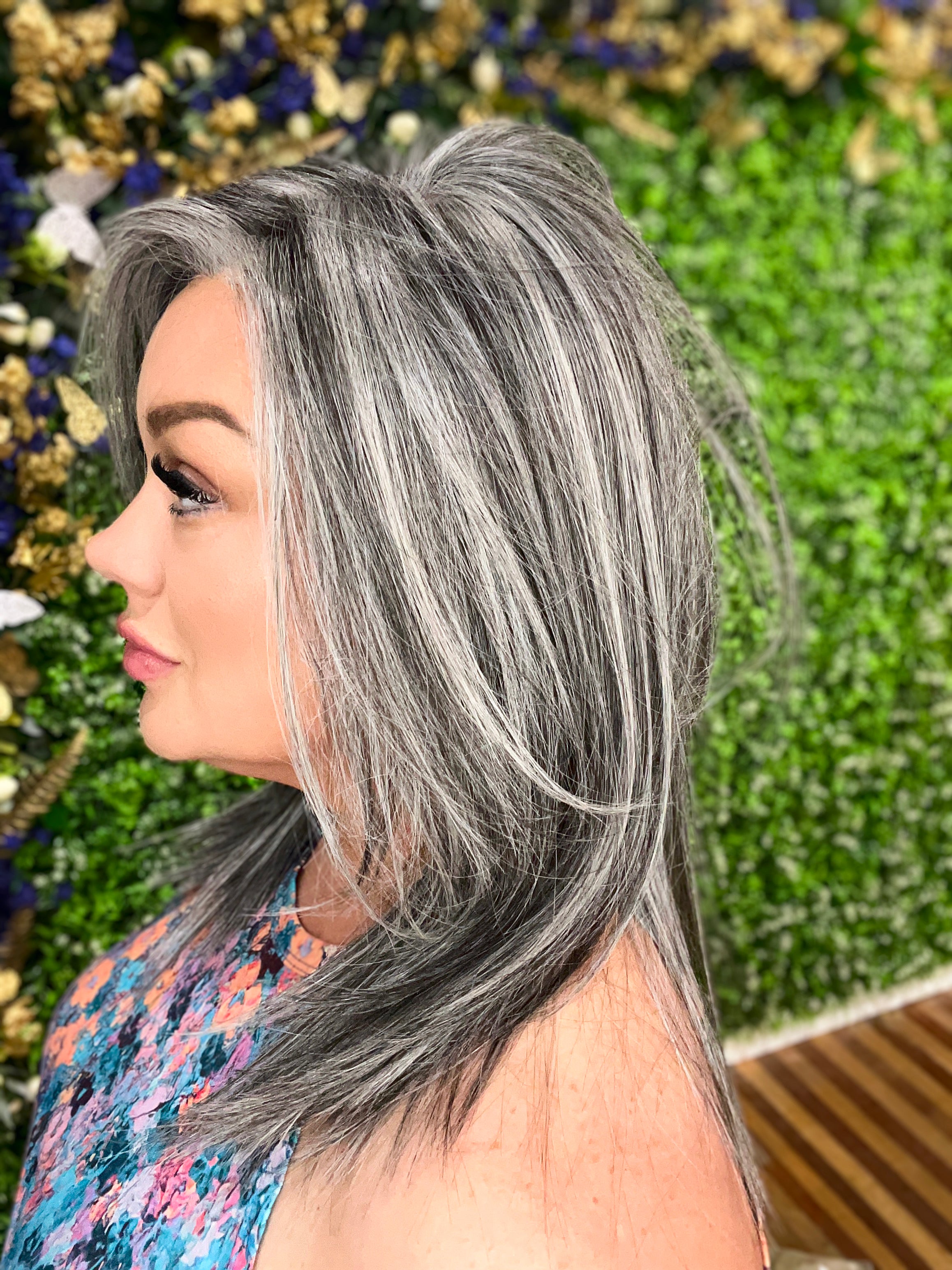 CIRI – Luxury Wig by Chic Lifestyle Shown in Salt And Pepper.