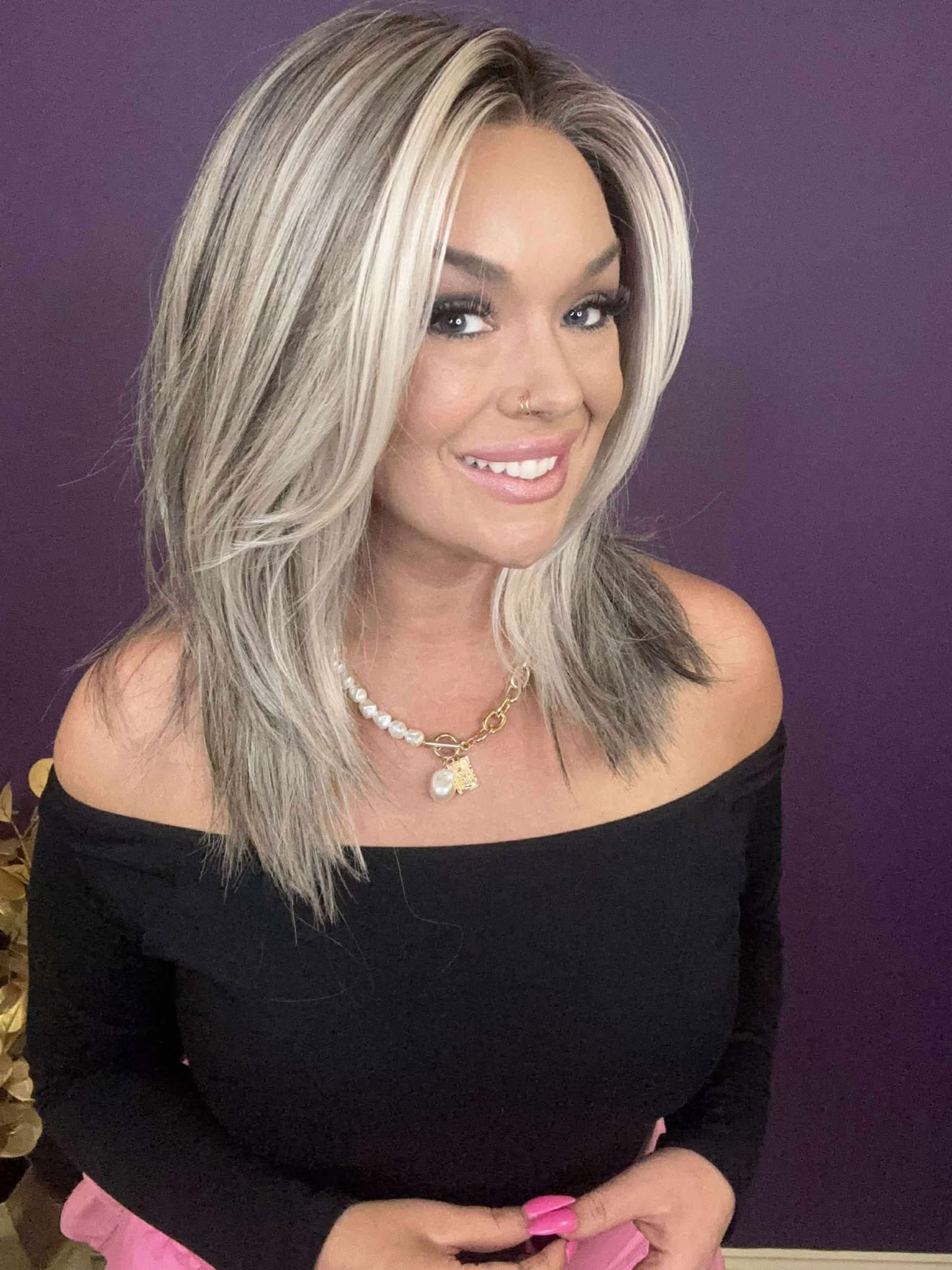 Ciri – Luxury Wig by Chic Lifestyle Shown in Endless Silver Fox.