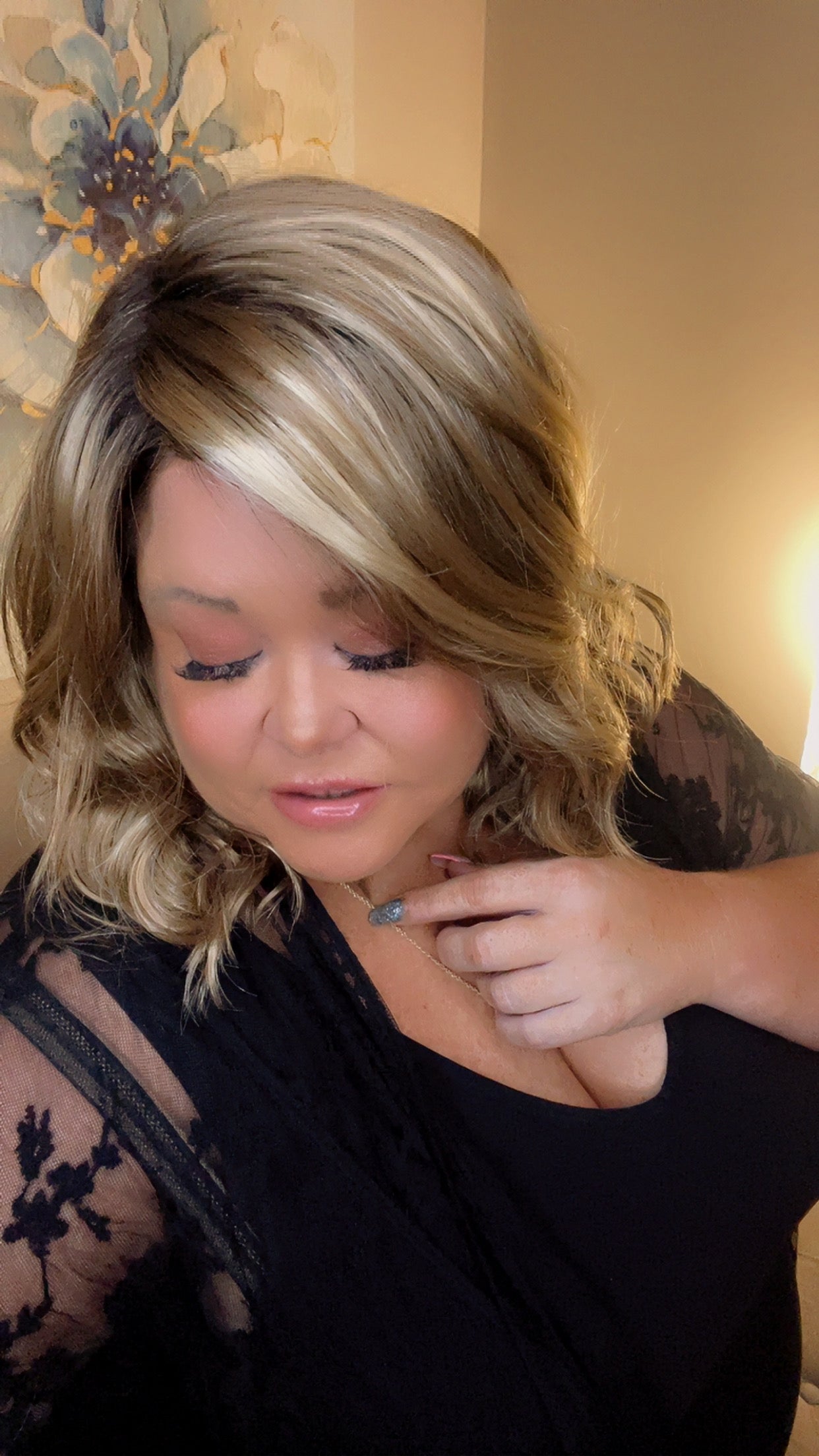 Peluca de lujo Tyra Sunlit Spritz Blonde NHS Signature PA1