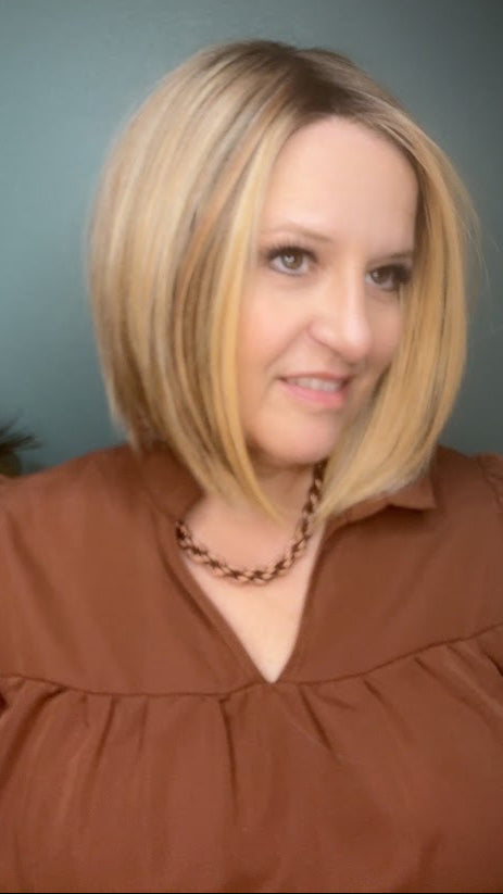 Gabby – Luxury Wig by Chic Lifestyle Shown in Endless Vanilla Spice.