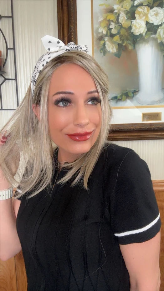 Mindy Smoking Hot Blonde Standard HS Luxury Wig CA1