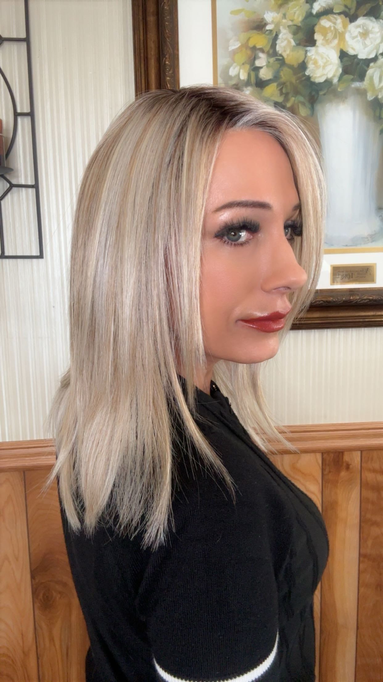 Mindy Smoking Hot Blonde Standard HS Luxury Wig CA1