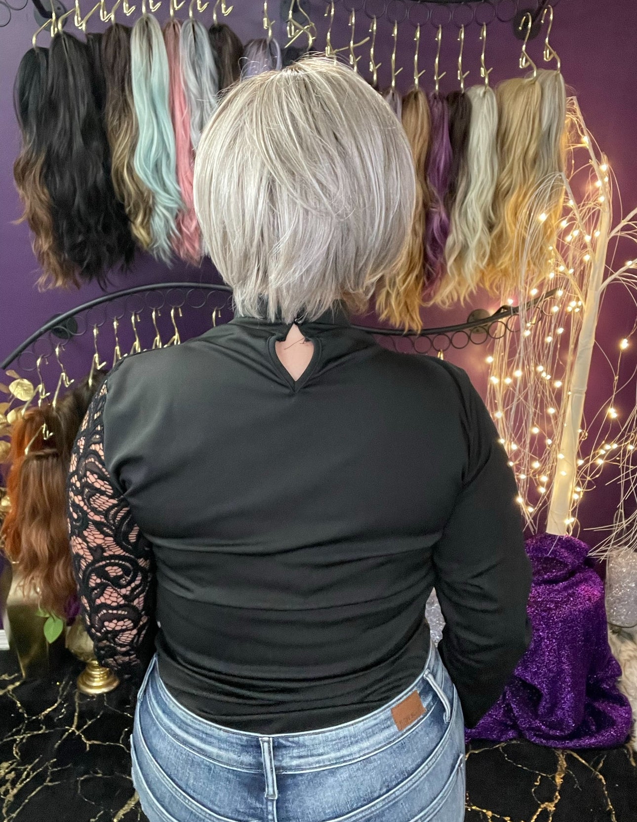 Nevaeh – Luxury Wig by Chic Lifestyle Shown in Frosted Blonde.