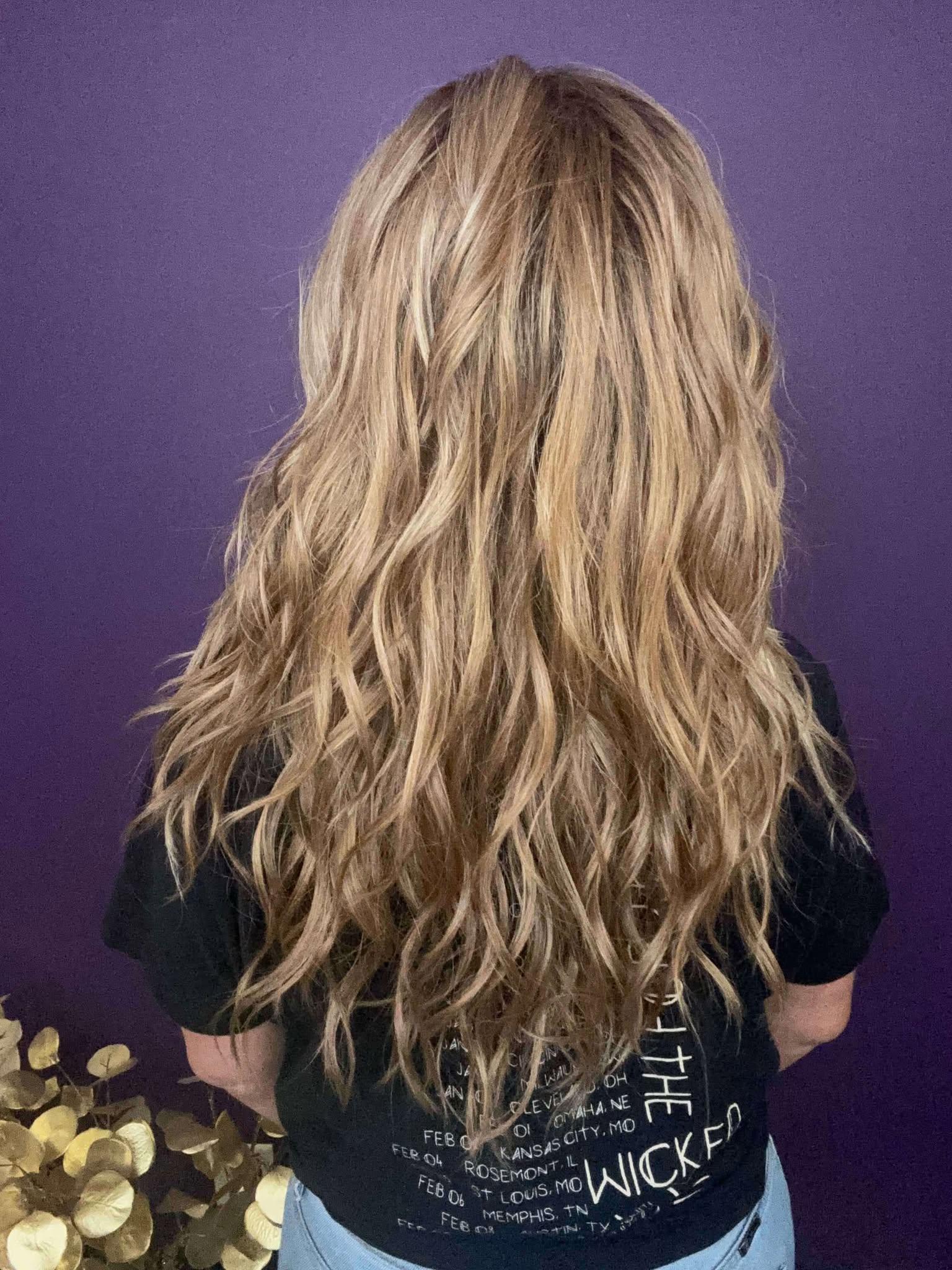 Thea – Luxury Wig by Chic Lifestyle Shown in Endless Carribean Sunset.