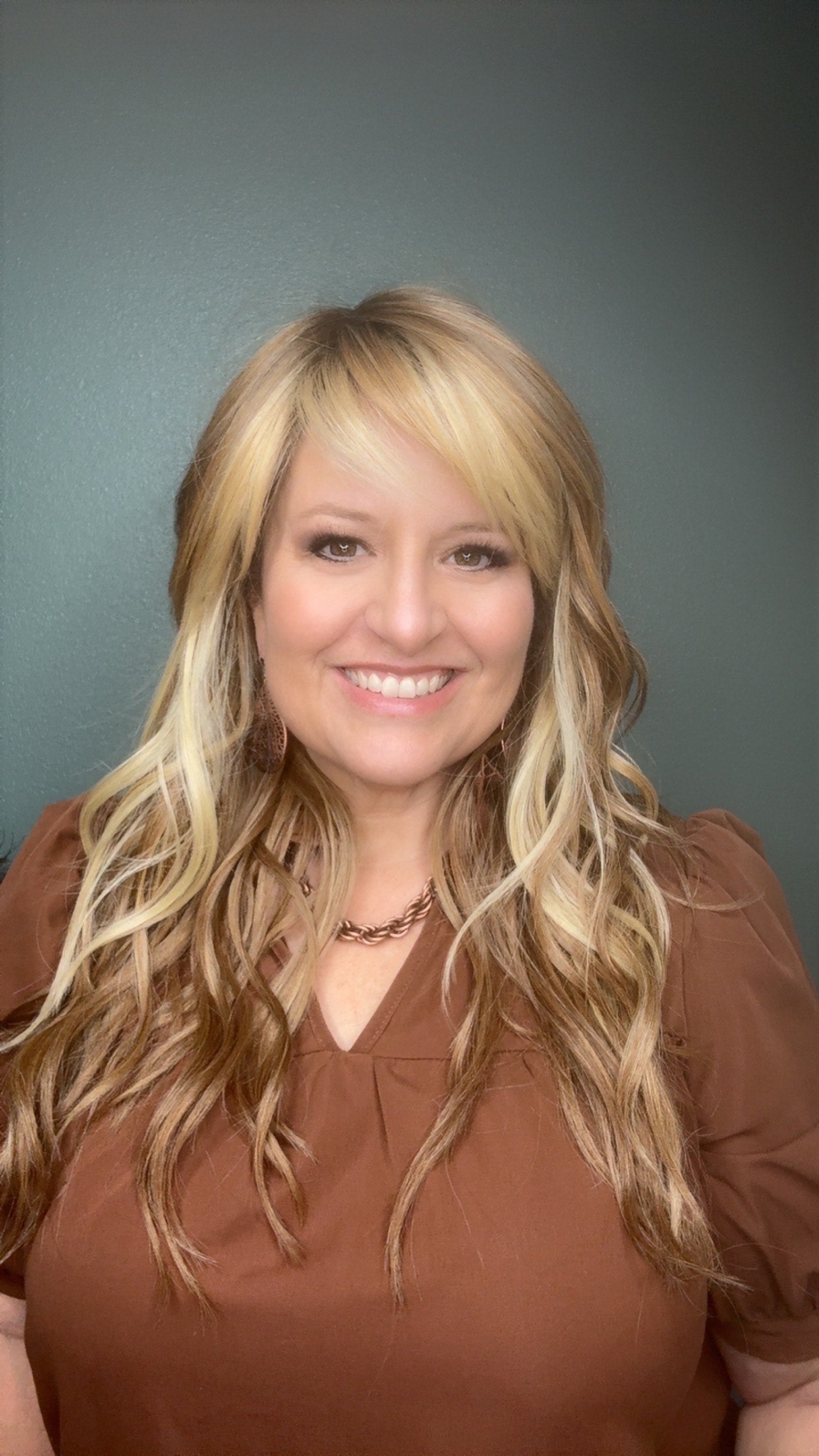Thea Endless Summer HS Premium Luxury Wig FL1