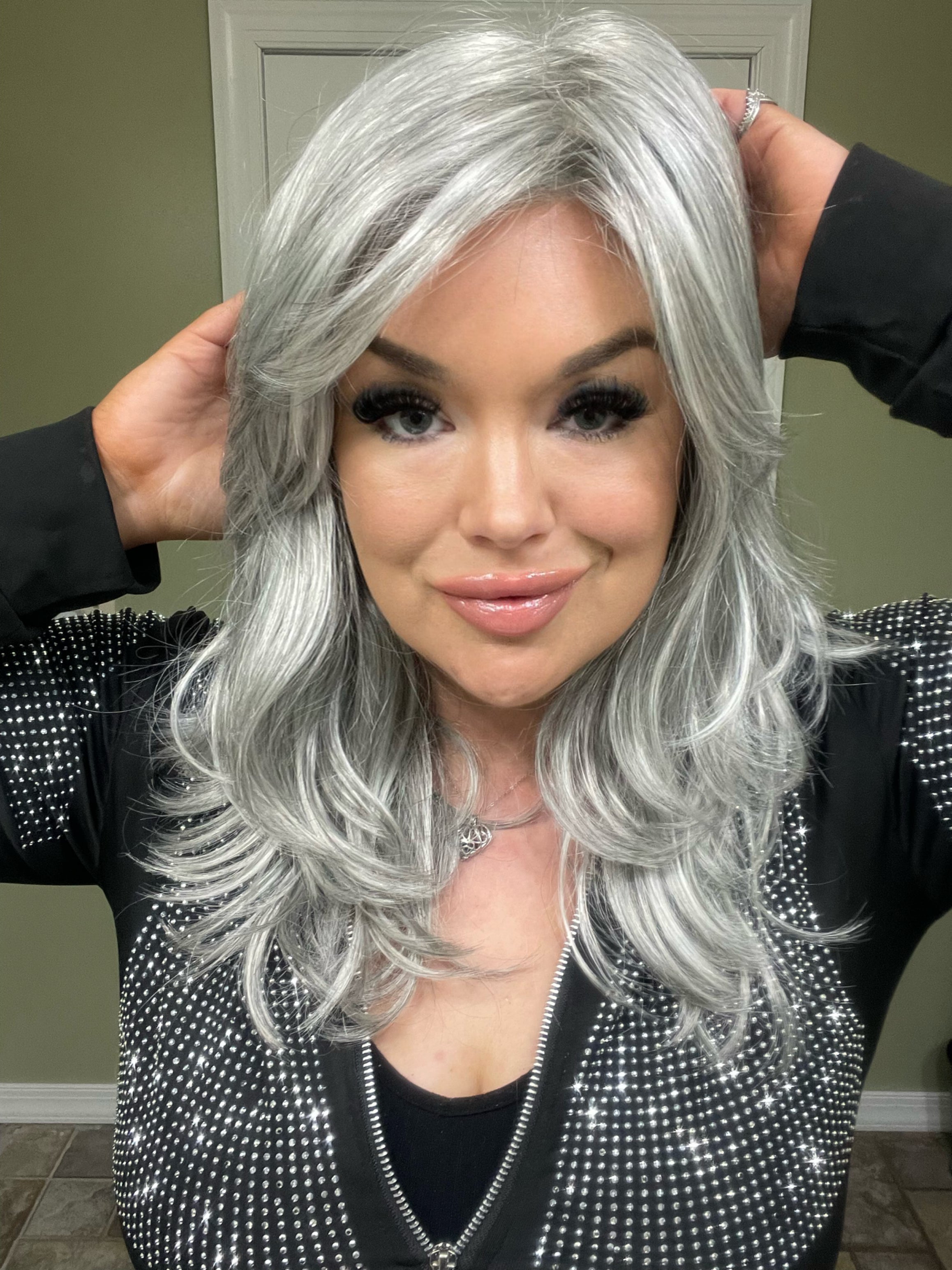 Julie Silver Grey NHS Luxury Wig W6155