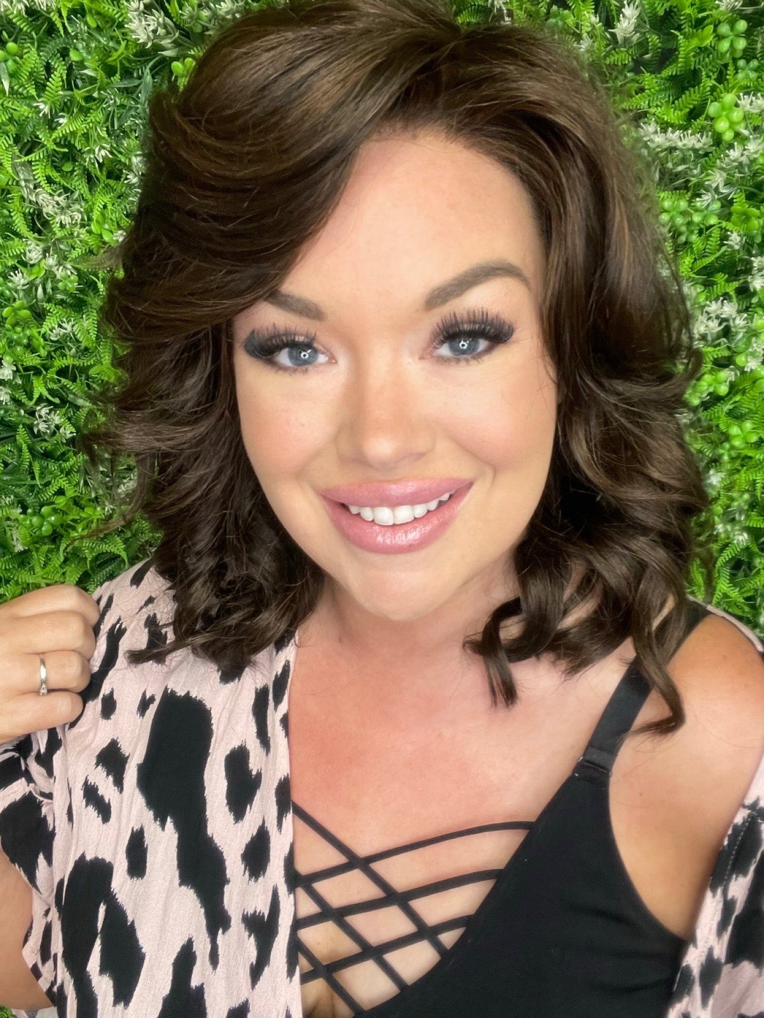 Mia Walnut Brown NHS Luxury Wig FL1 W5088