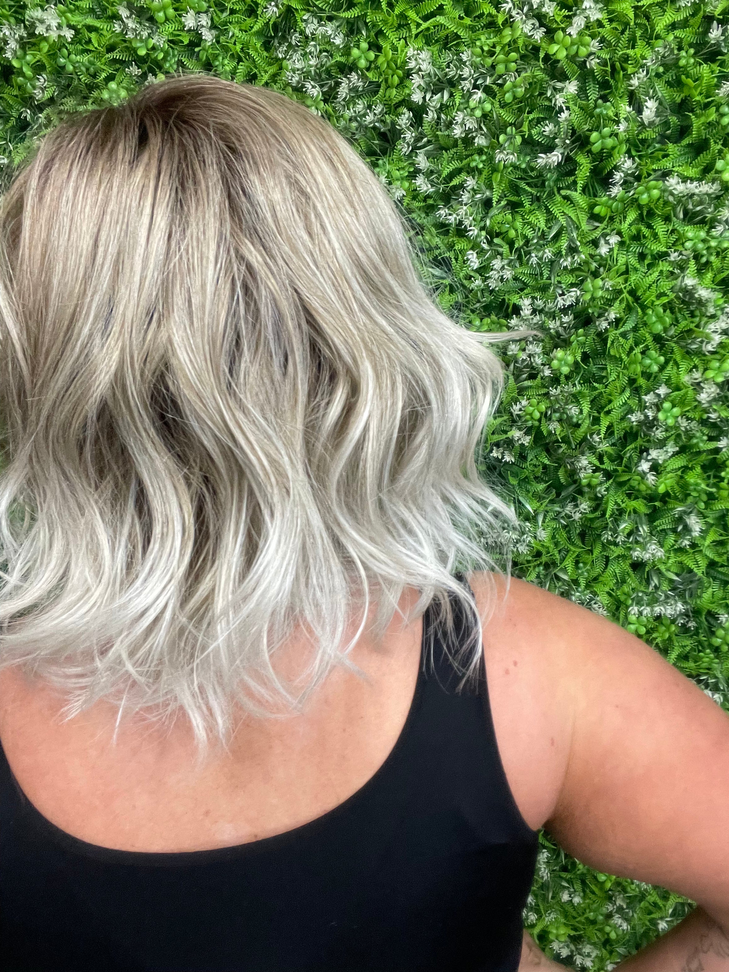 Dee Ashy Platinum HS Luxury Wig CA1 W6135