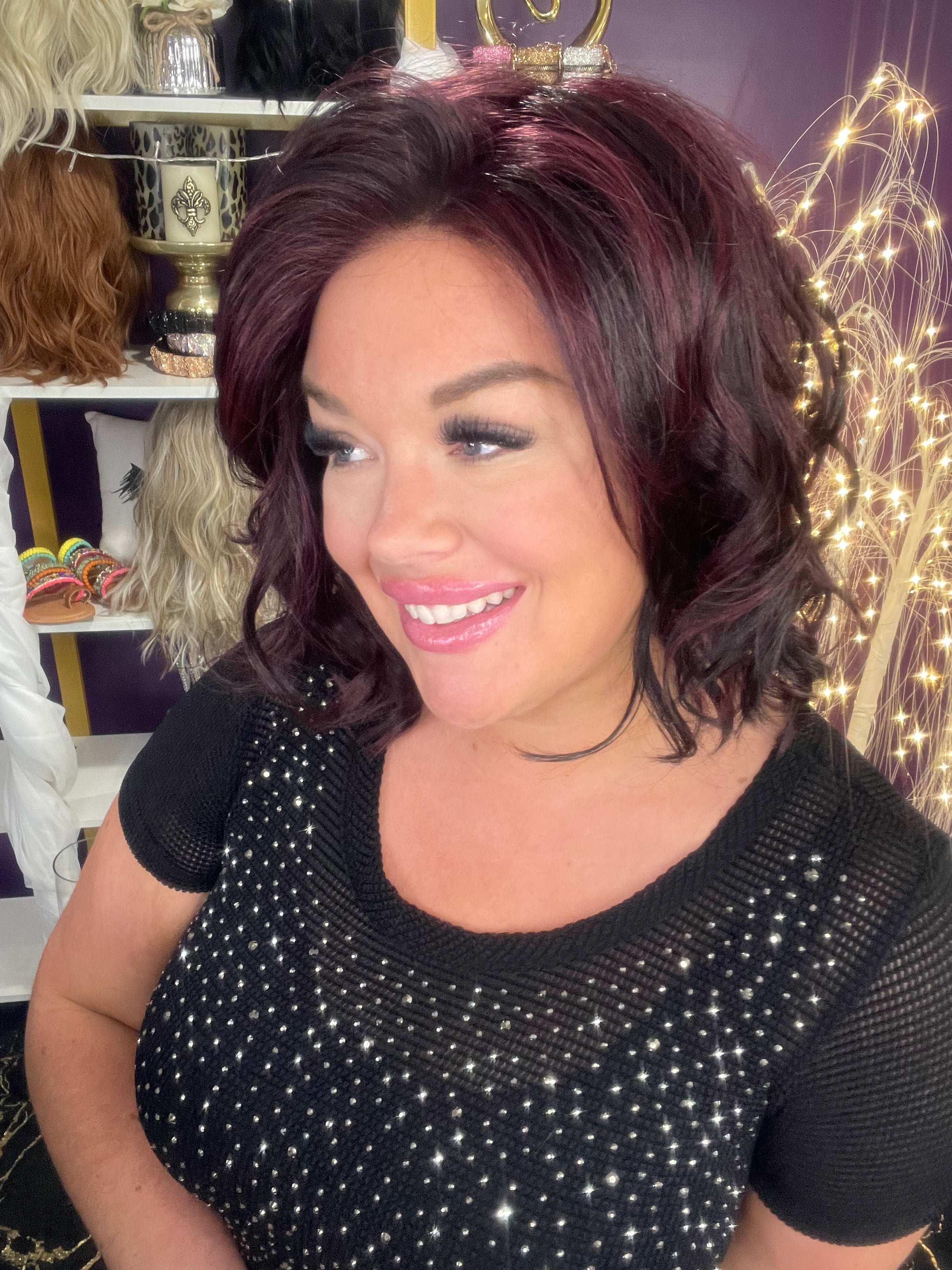 Dee Burgundy Blend HS Luxury Wig W6170