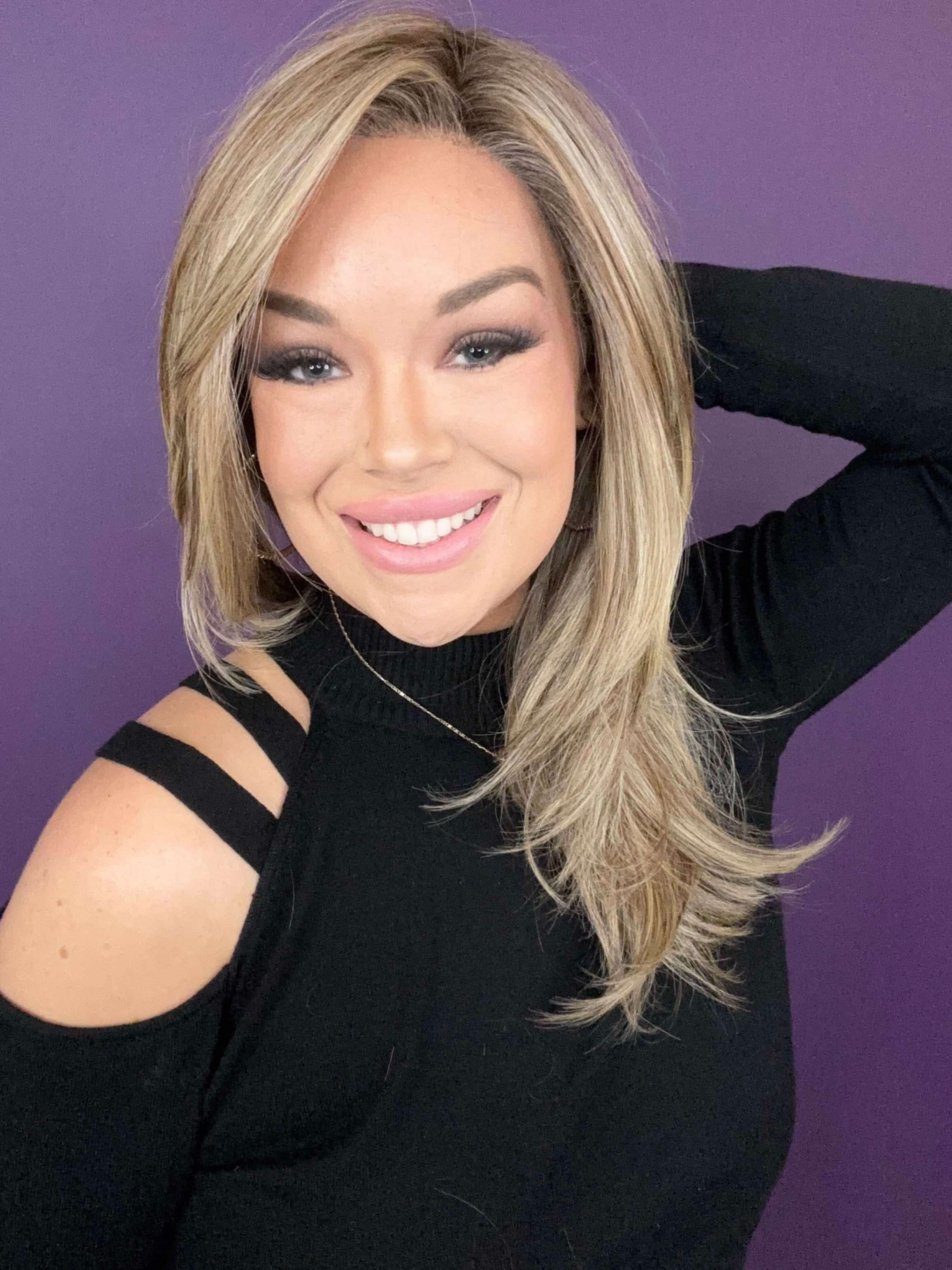 Layla Chai Tea Latte HS Comfort Luxury Wig CA1