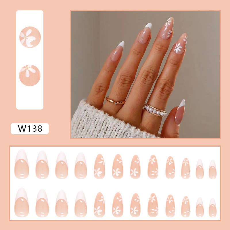 White Daisies -Nails A83