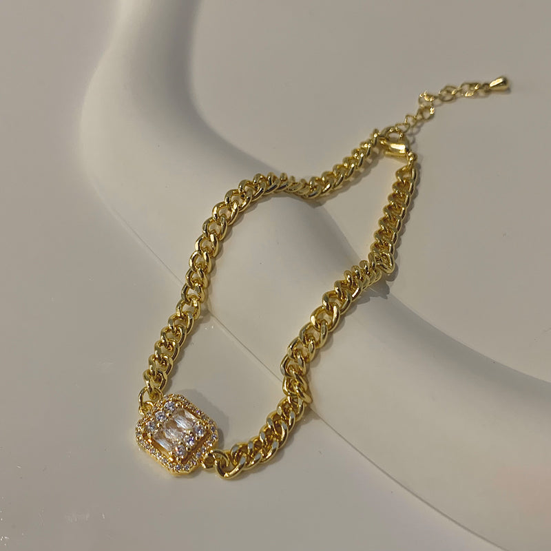 Links chain bracelet with square CZ Pendant 7123