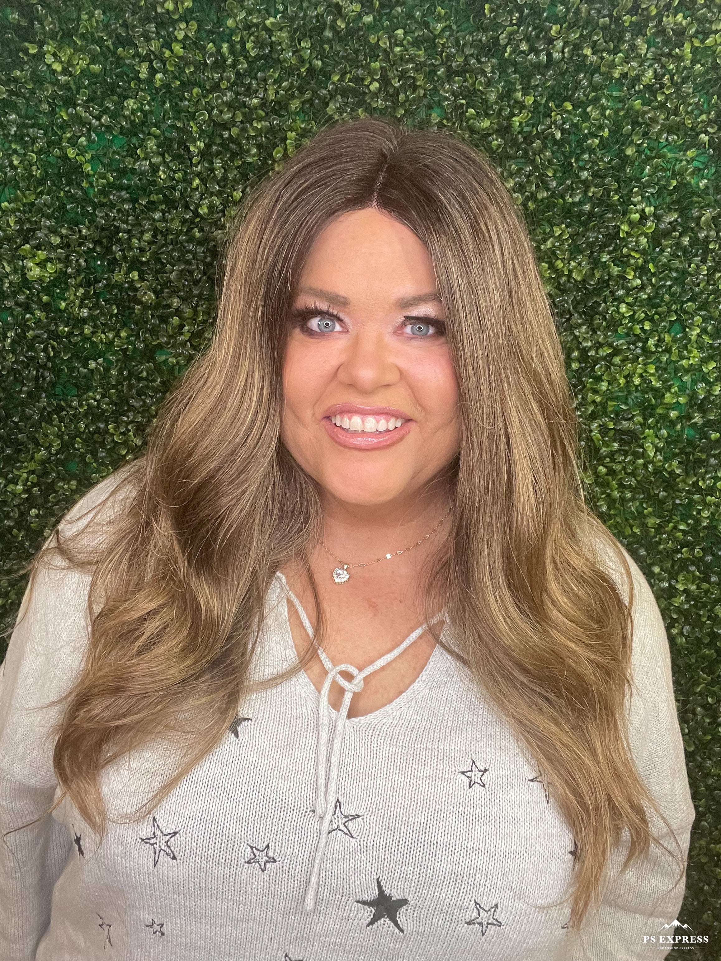 Lesla Simply Chic HS Wig W5857