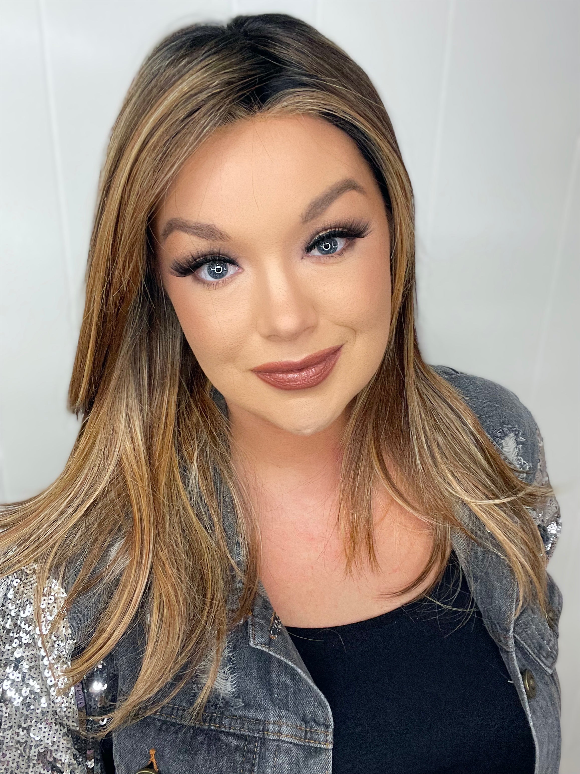 Kira HT Mocha Swirl HS Luxury Wig CA1 W4936