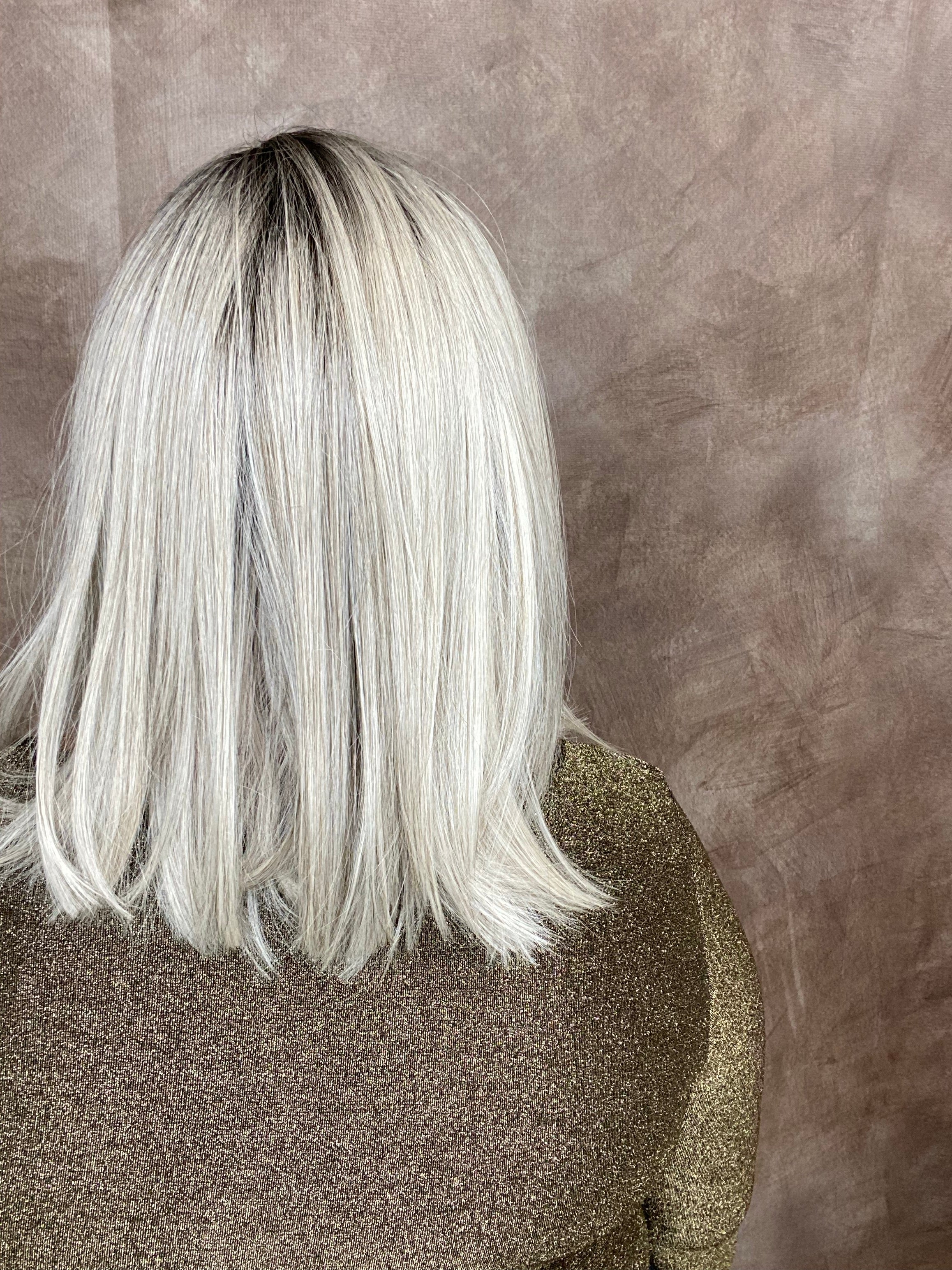 Heiress Silver Blonde HS Standard Luxury Wig CA1 W4785