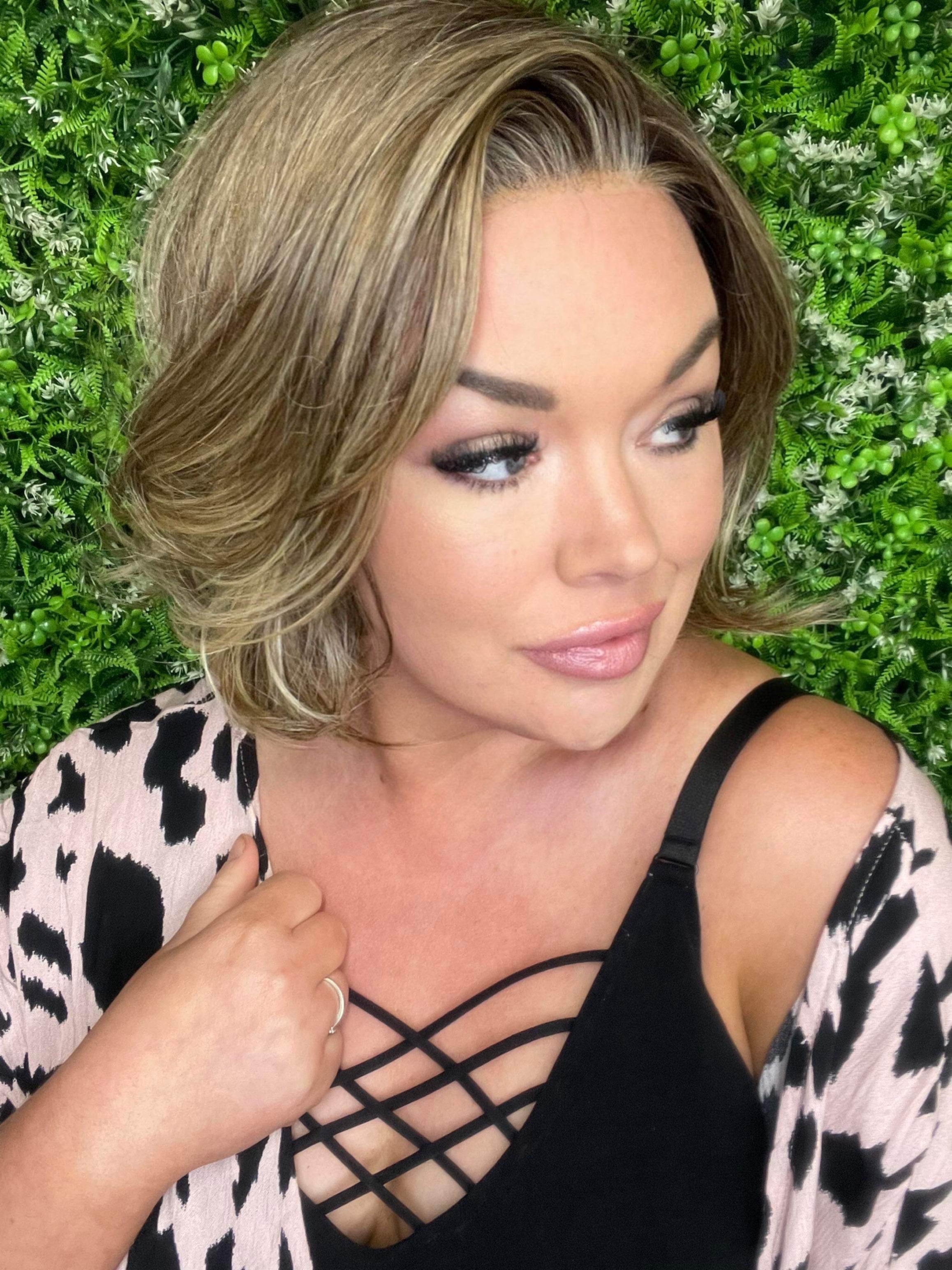 Kennedy Seduction HS Luxury Wig CA1 W5799