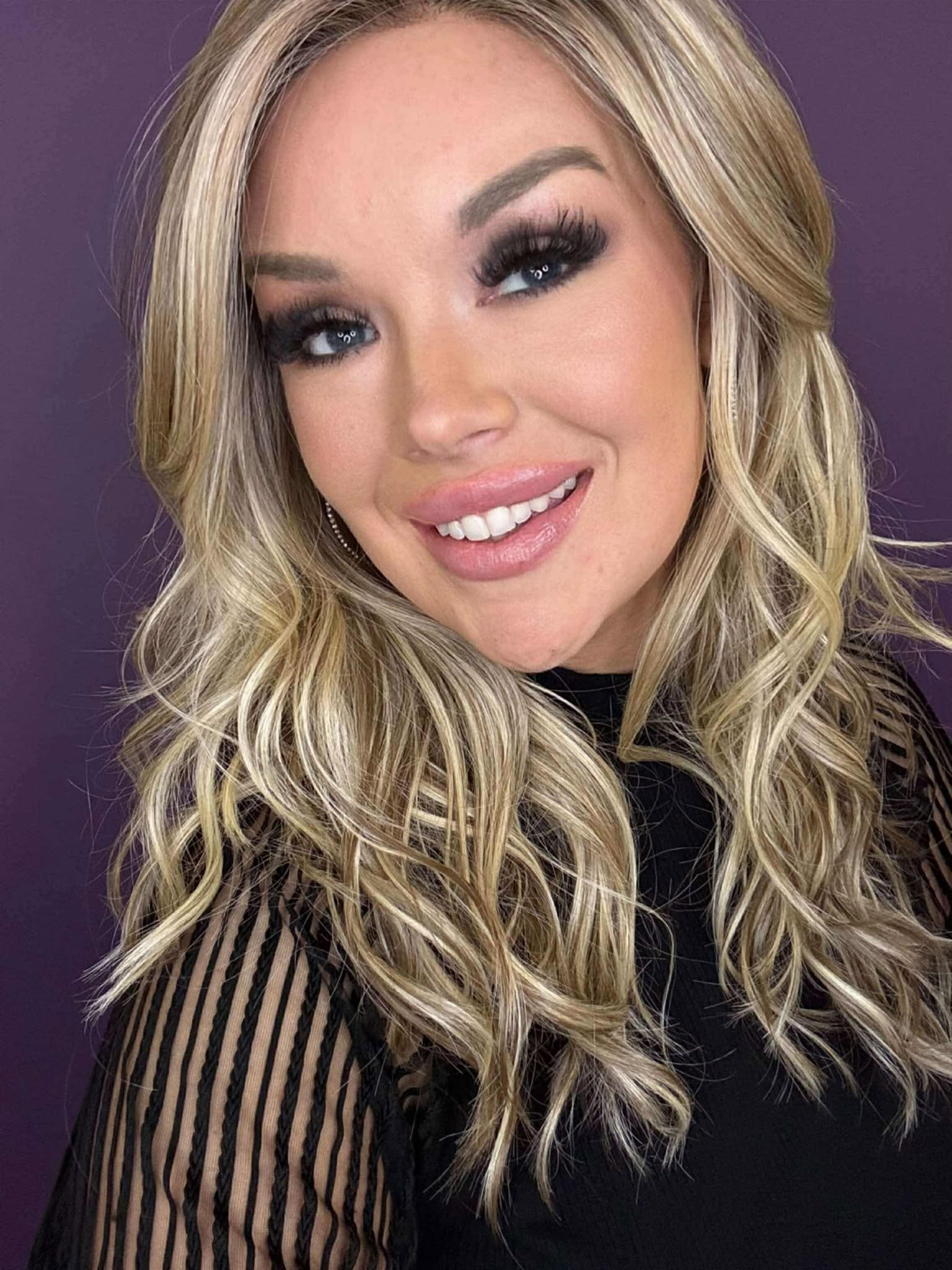 Natasha Toasted Coconut  HS Comfort Luxury Wig *Sample A NOT RETURNABLE*