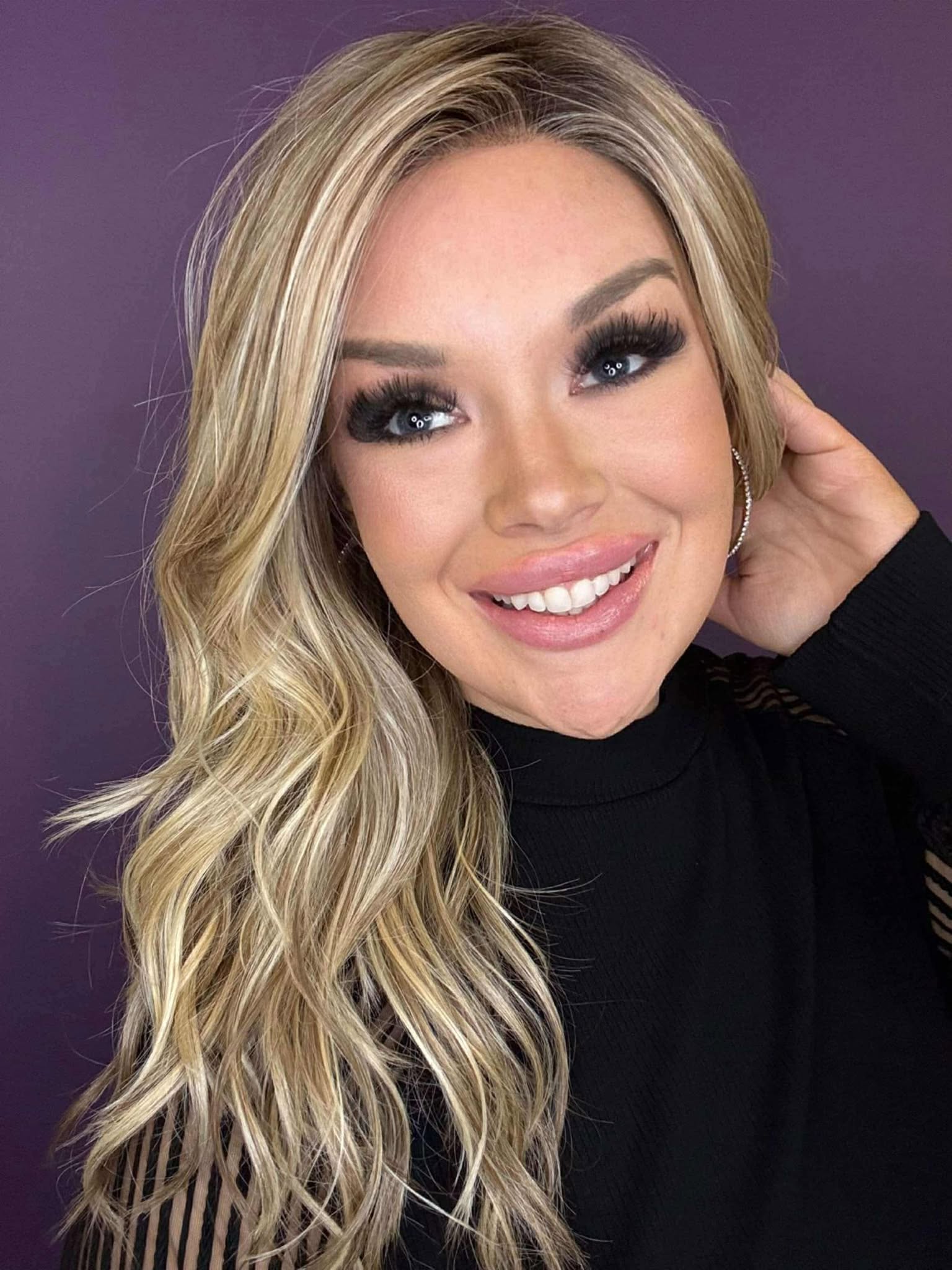Natasha Toasted Coconut  HS Comfort Luxury Wig *Sample A NOT RETURNABLE*