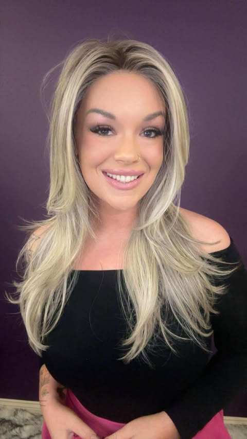 Aurora Iced Americano Blonde HS HT Diamond Luxury Wig CA1 ETA 08/19