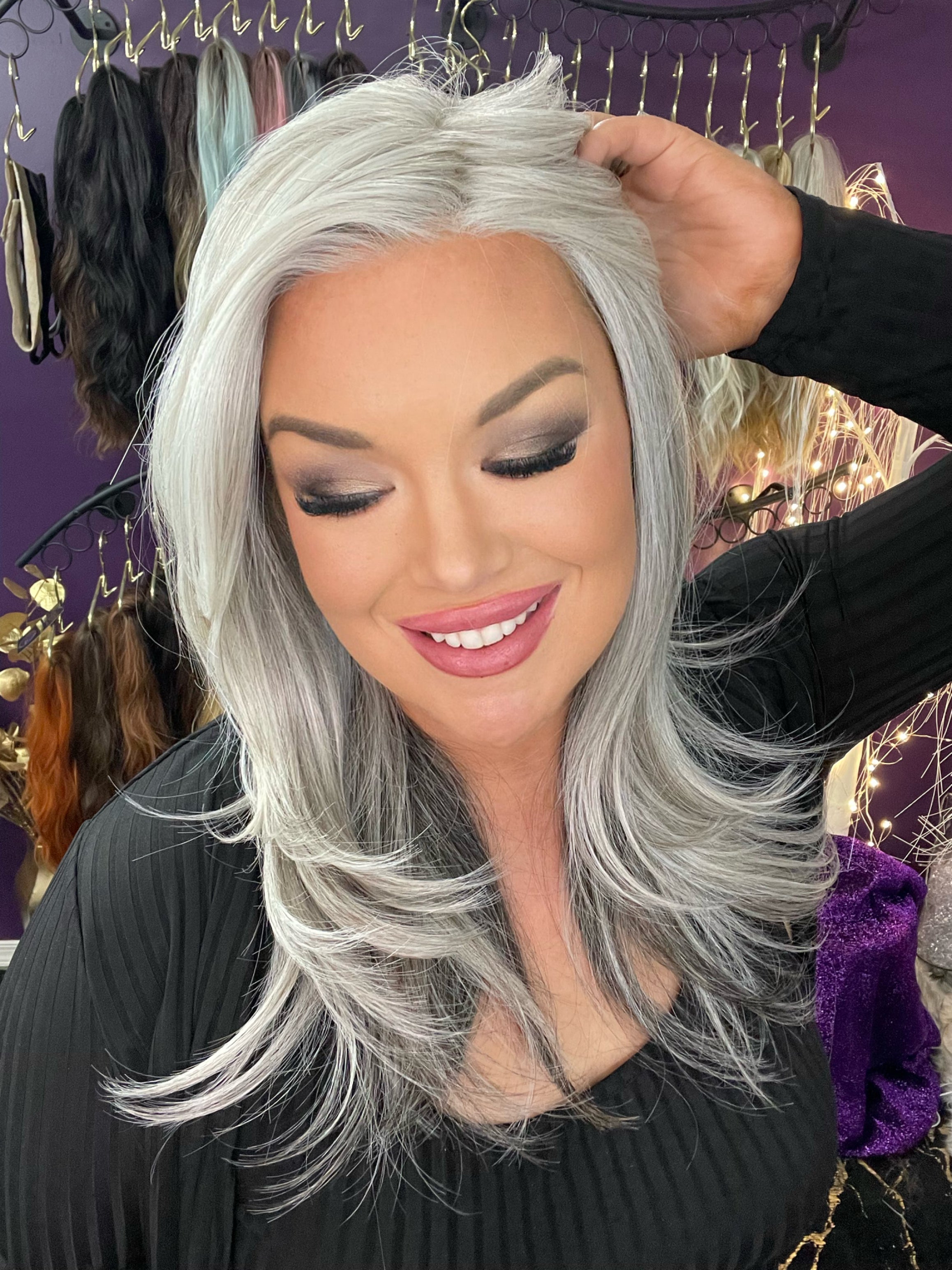 Hannah Glamour Grey Hand-Tied HS Platinum Luxury Wig CA1 W6405