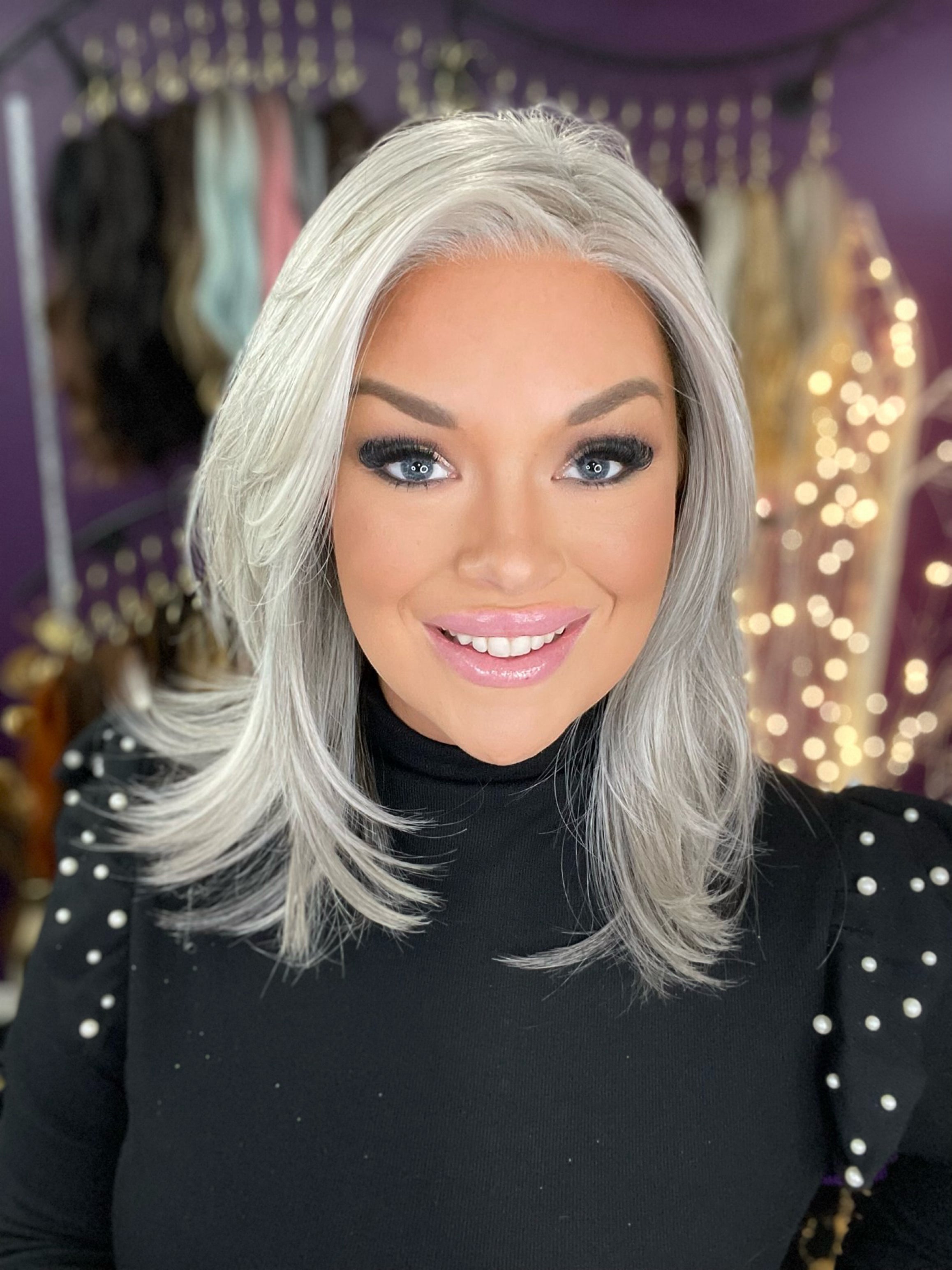 Payton Glamour Grey Hand-Tied HS Platinum Luxury Wig CA1 W6373