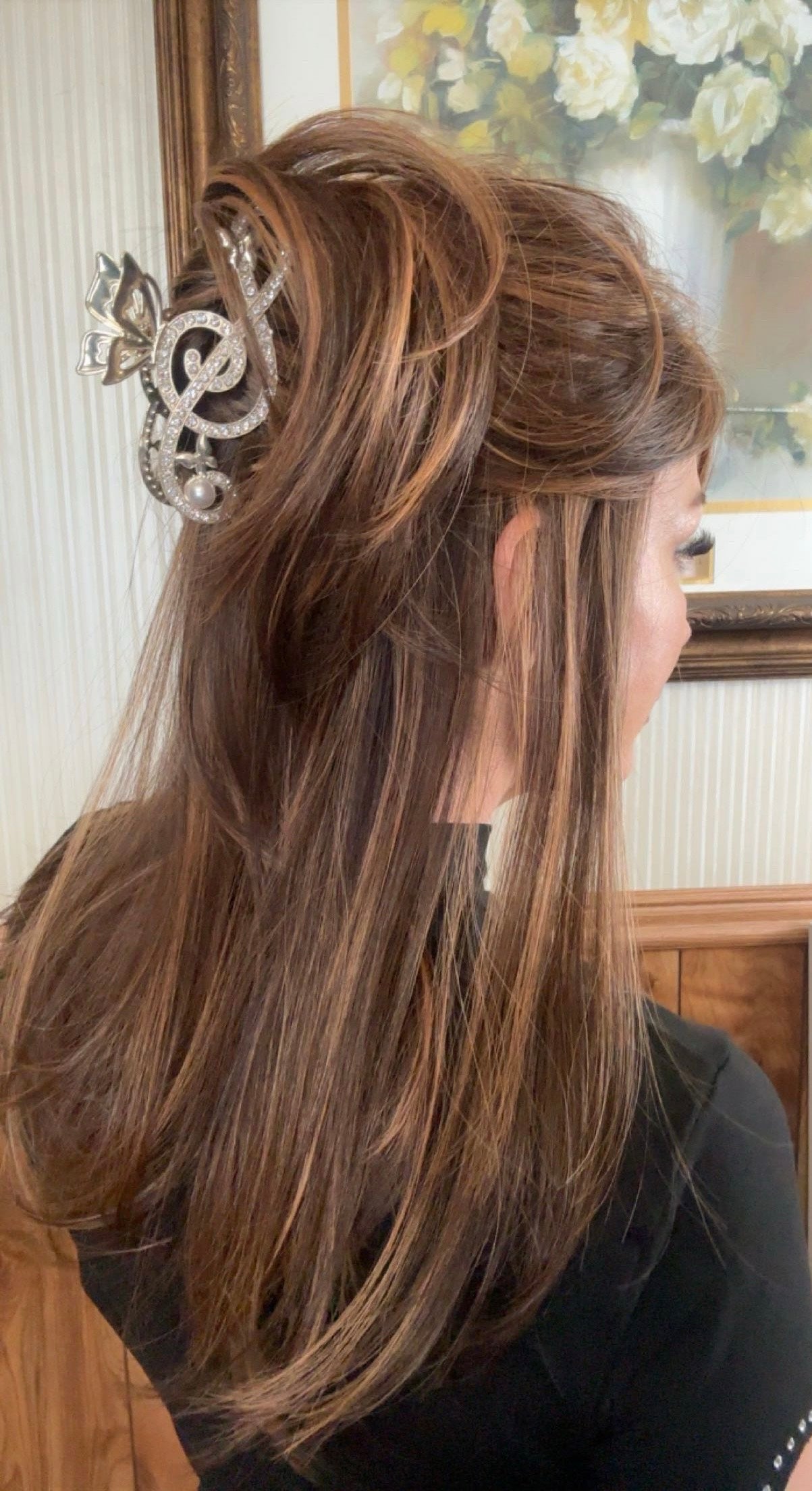 🌟 Vibe
Effortlessly elevated. Amanda is all about soft confidence and graceful structure—perfect for both everyday sophistication and dressier moments.