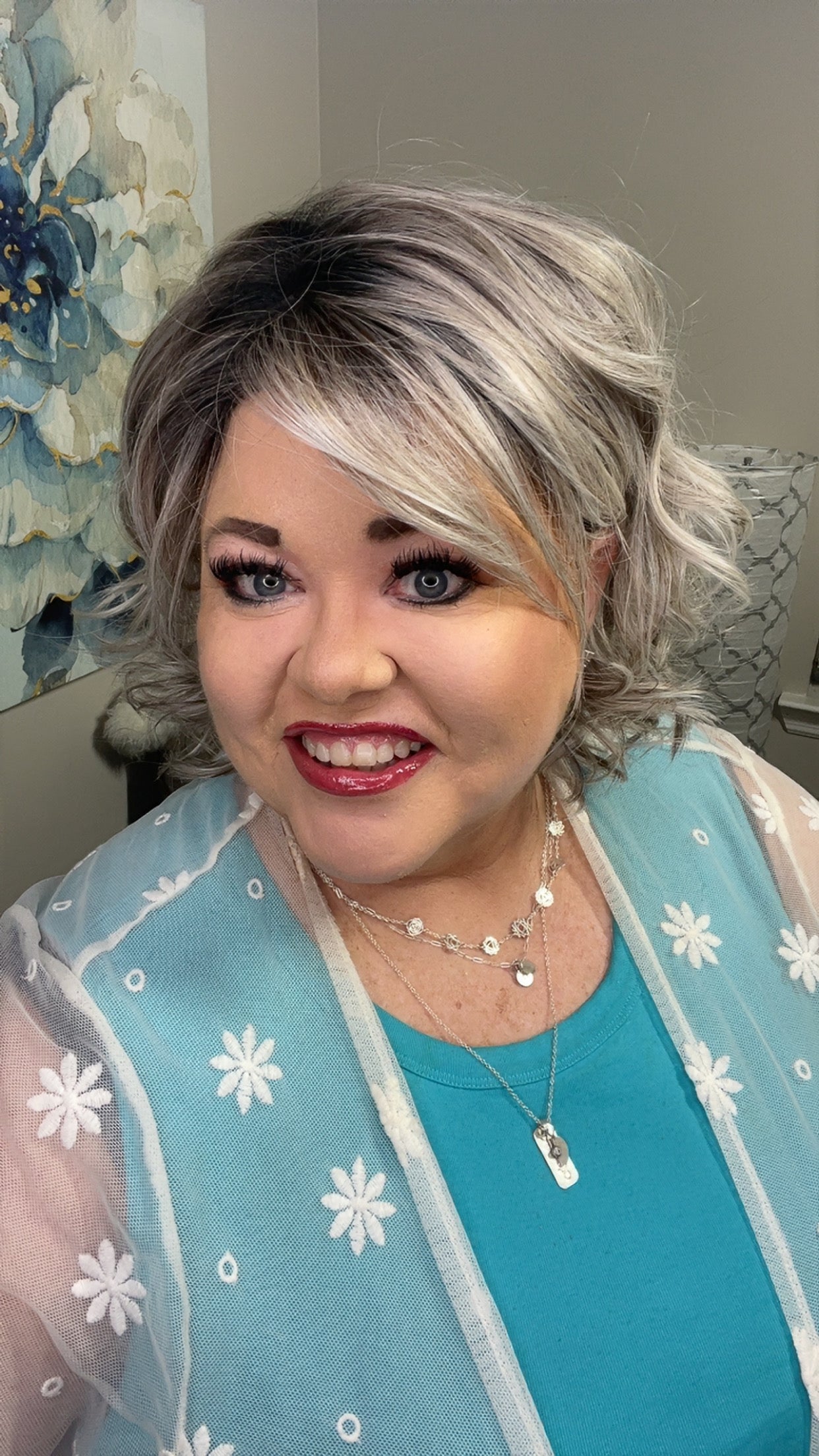 Emberly Smoked Silver Cream HS Signature Luxury Wig PA1
