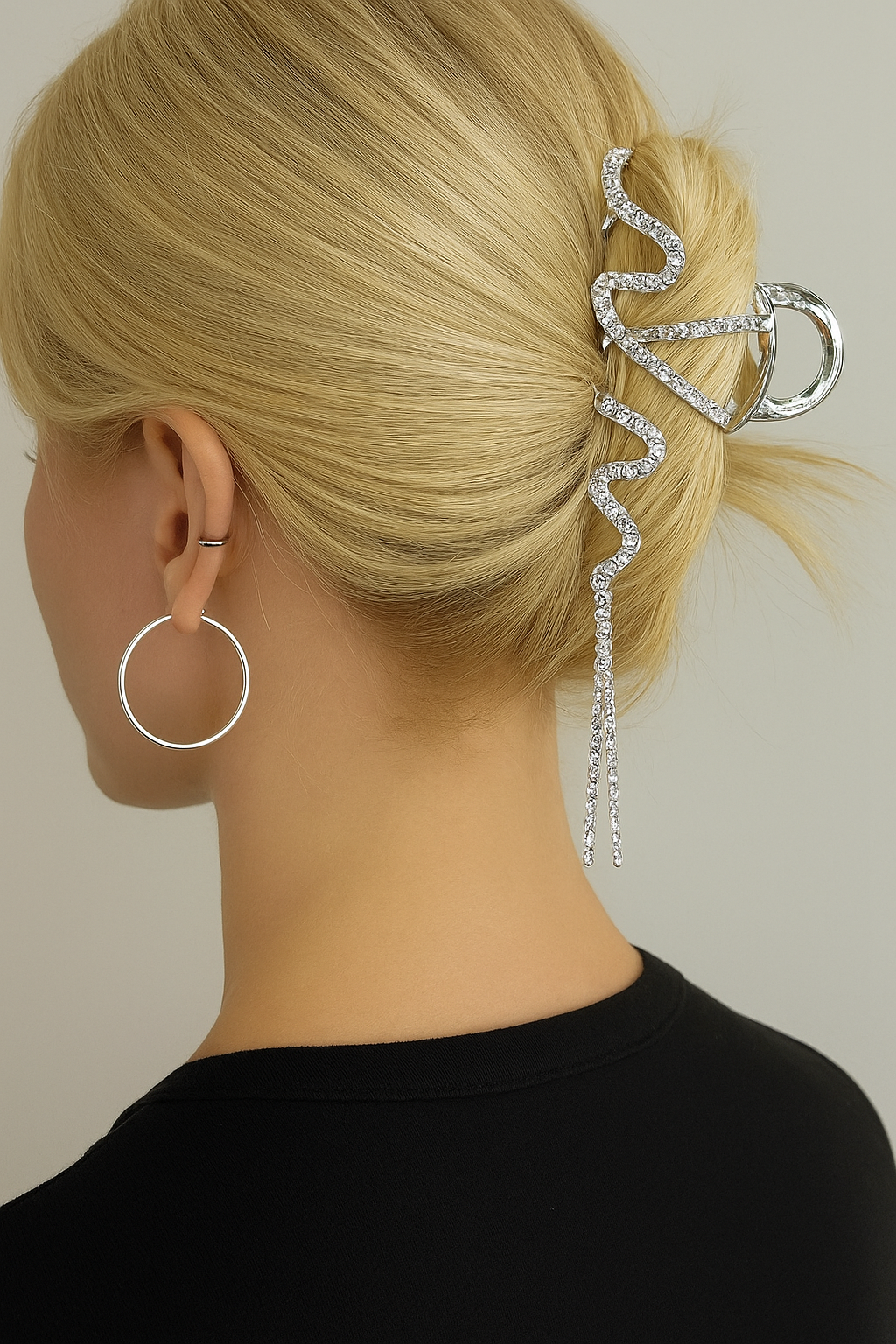 ⭐ Pinza de garra con ondas de diamantes de imitación y borlas LW3 A107. Pedido anticipado: 25/09