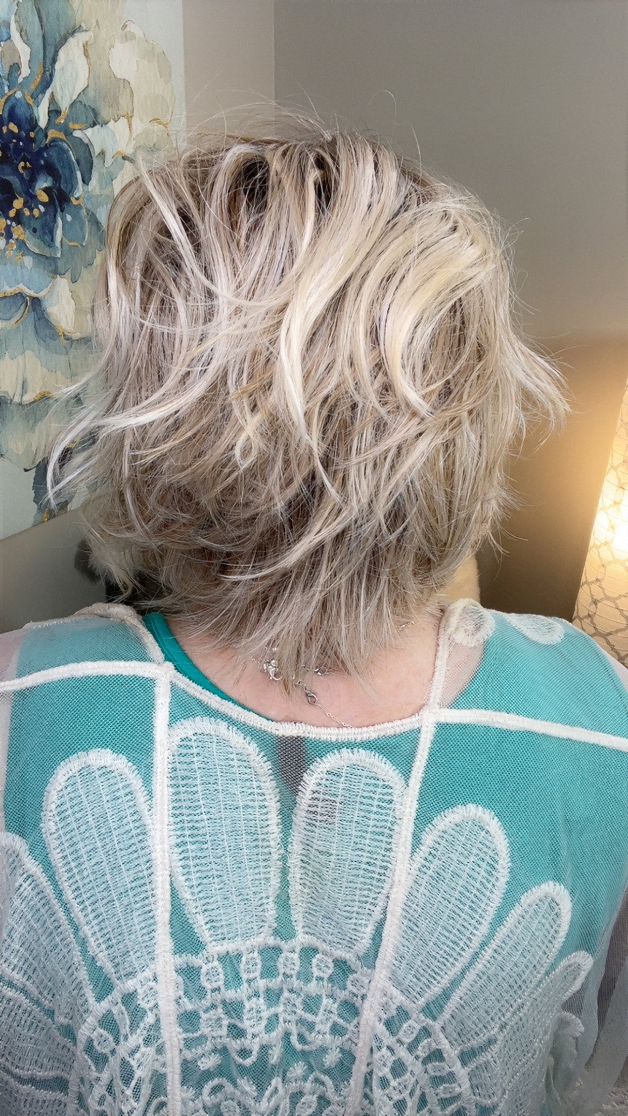 Erin – Luxury Wig by Chic Lifestyle Shown in Vanilla Chai.