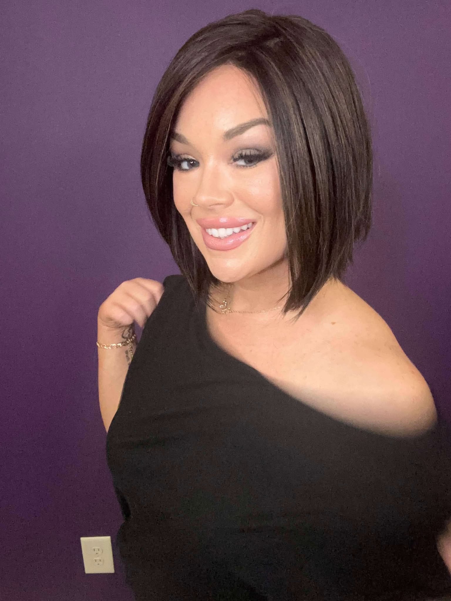 Gabby – Luxury Wig by Chic Lifestyle Shown in Espresso Brown.