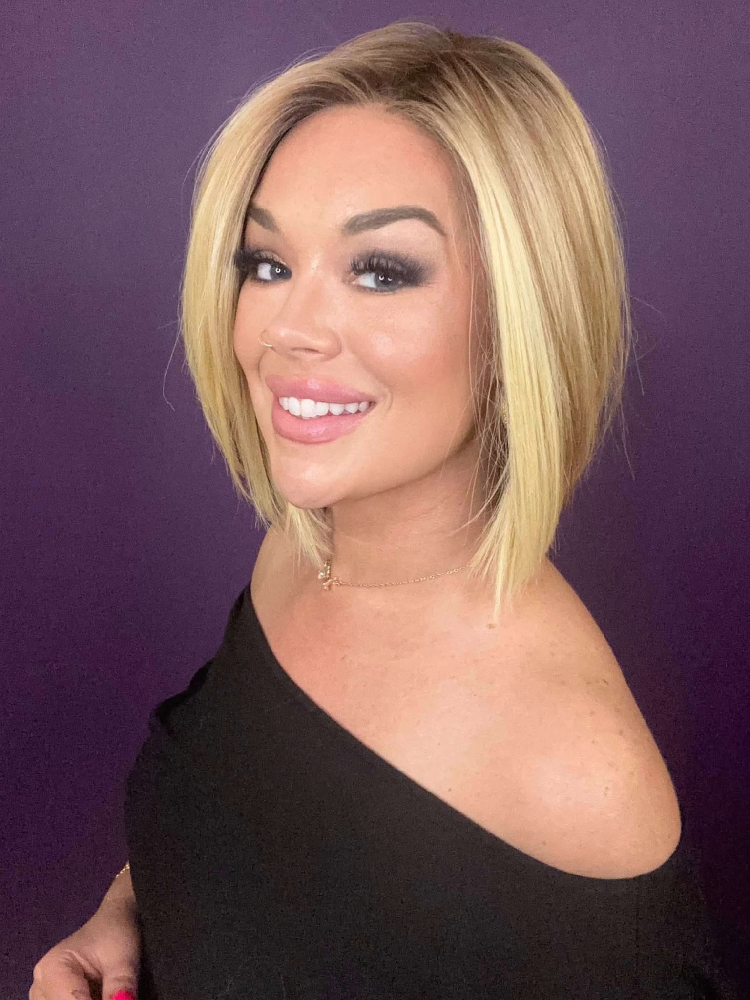 Gabby – Luxury Wig by Chic Lifestyle Shown in Endless Summer.