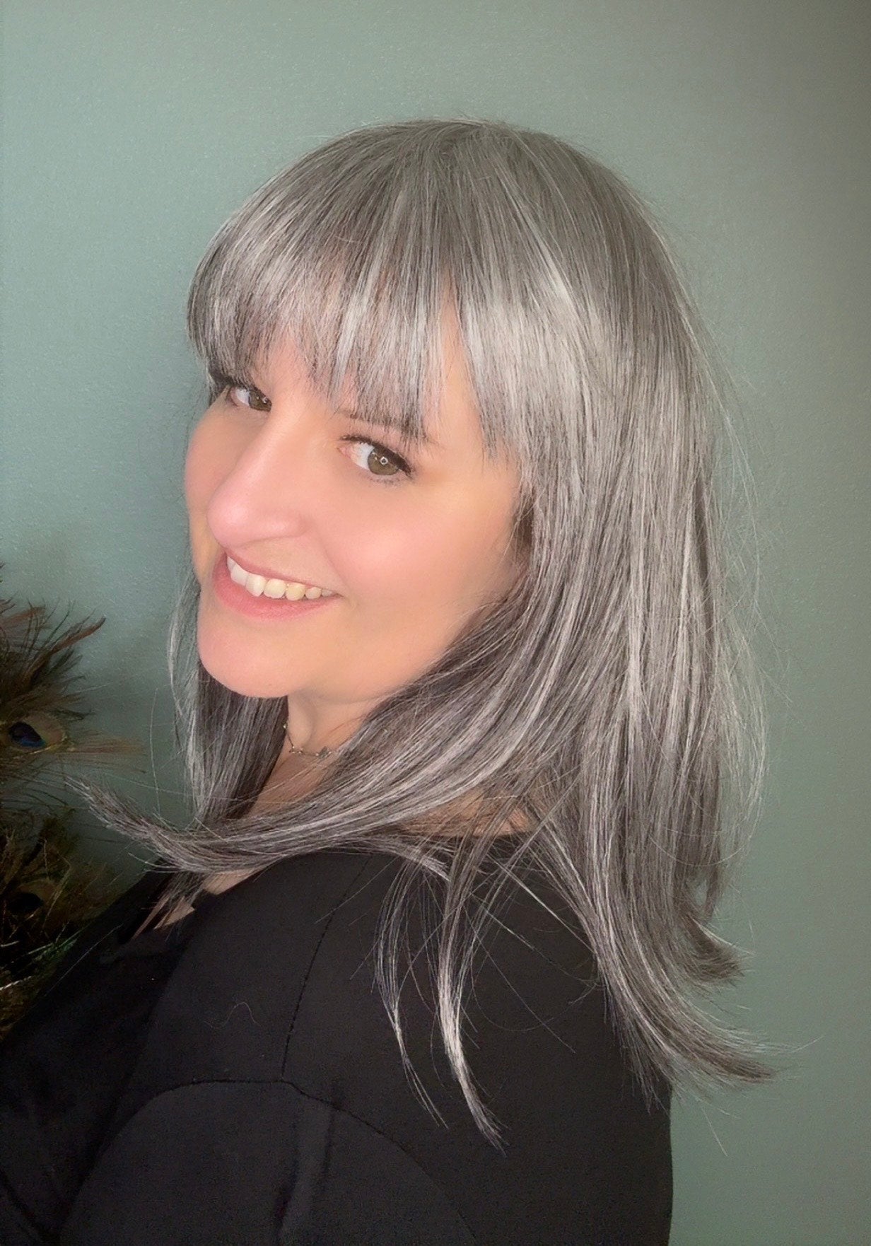 Peluca Halle Silverstone Grey HS Effortless Luxury IN1 (Pre-pedido: 14/21 días)