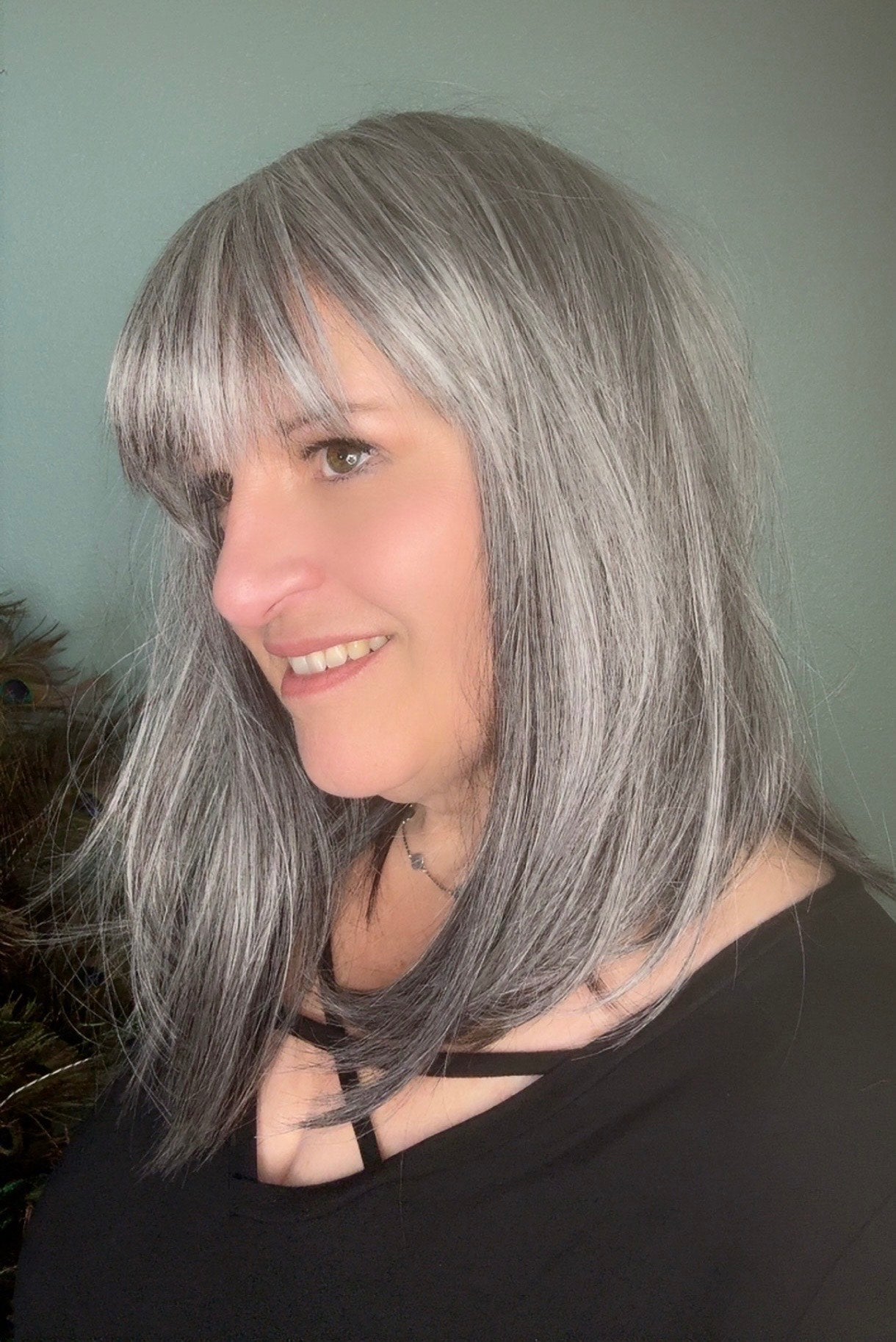 Peluca Halle Silverstone Grey HS Effortless Luxury IN1 (Pre-pedido: 14/21 días)