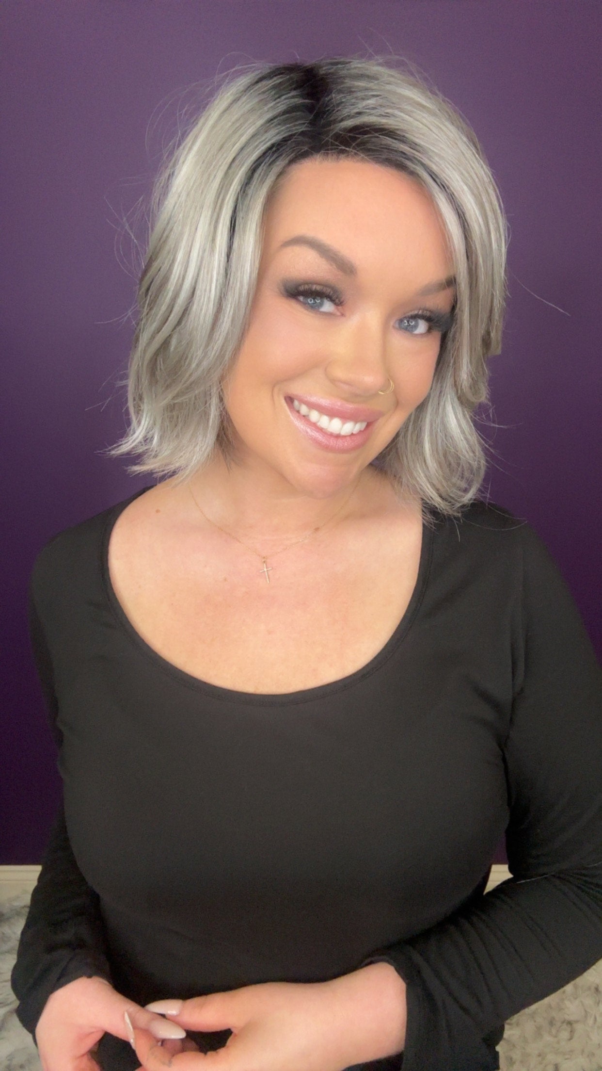 🌟 Vibe
Low-maintenance chic with an artful edge. Sasha brings soft structure with an approachable, airy vibe.