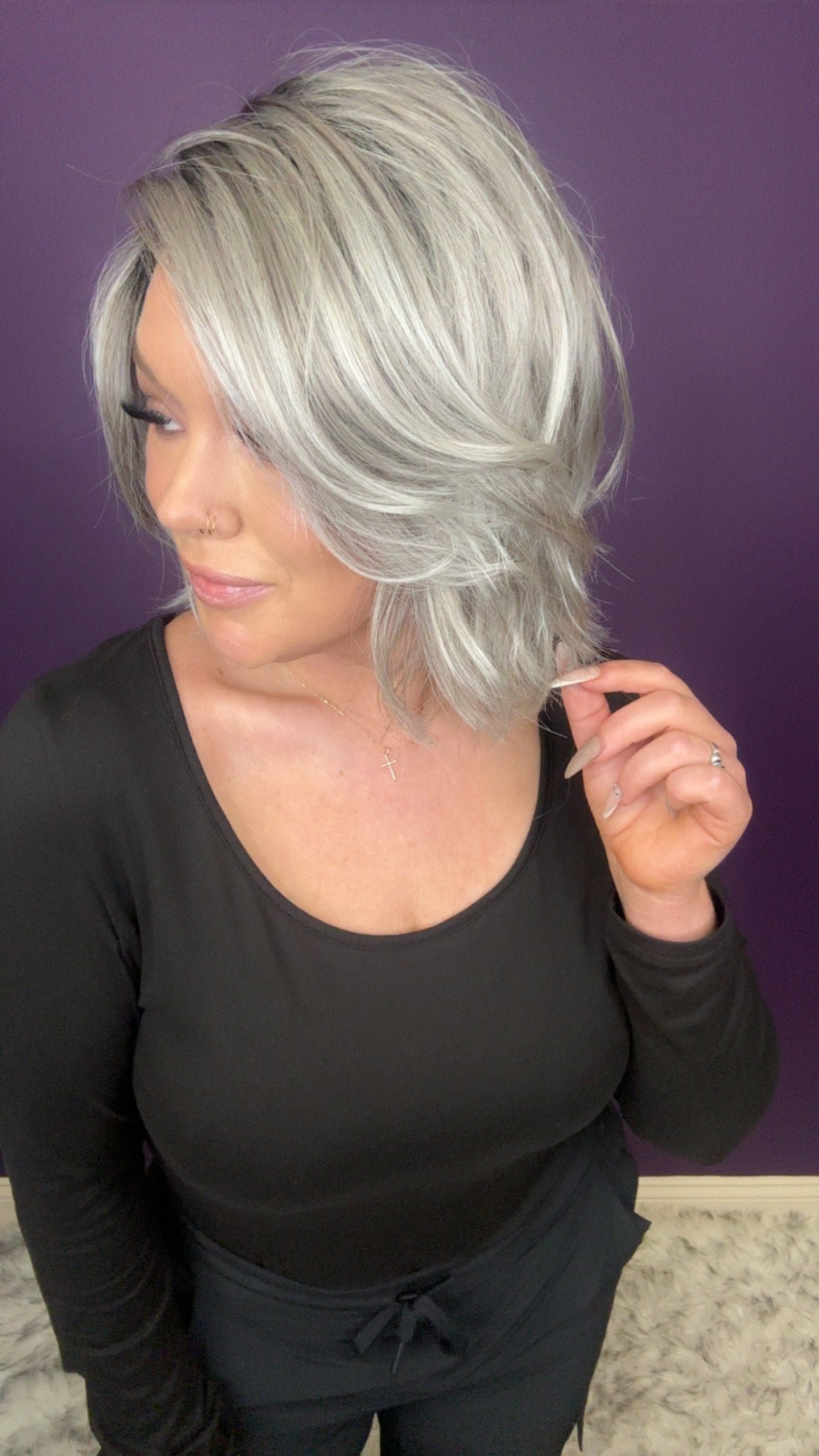 🌟 Vibe
Low-maintenance chic with an artful edge. Sasha brings soft structure with an approachable, airy vibe.