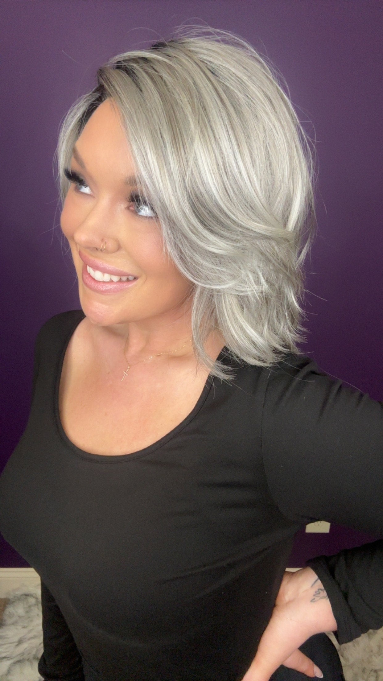 🌟 Vibe
Low-maintenance chic with an artful edge. Sasha brings soft structure with an approachable, airy vibe.