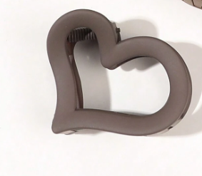 ⭐ Duo de pinzas con forma de corazón (juego de 2) Negro y caqui LW3 A108