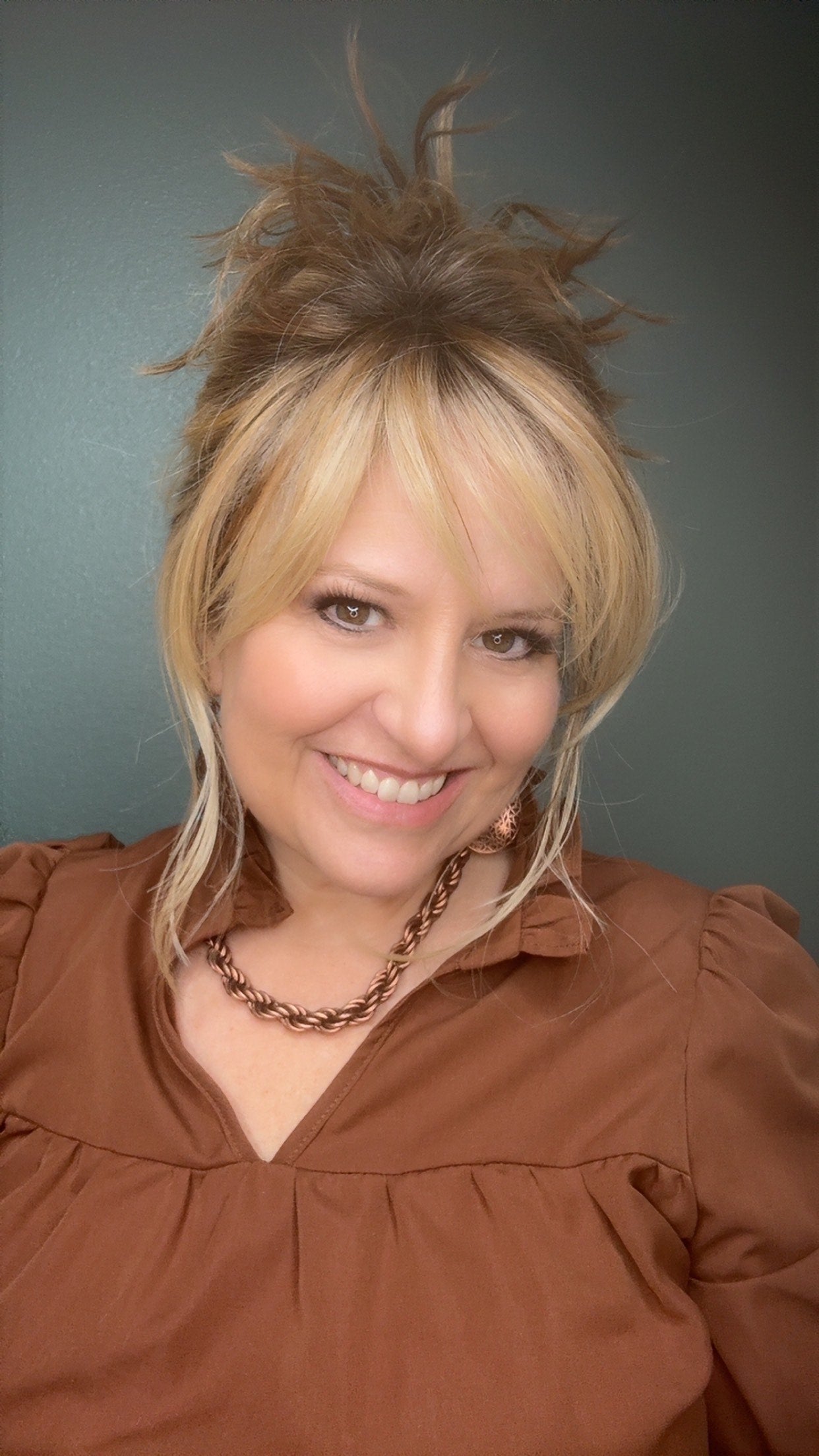 TINA – Luxury Wig by Chic Lifestyle Shown in Endless Carribean Sunset.
