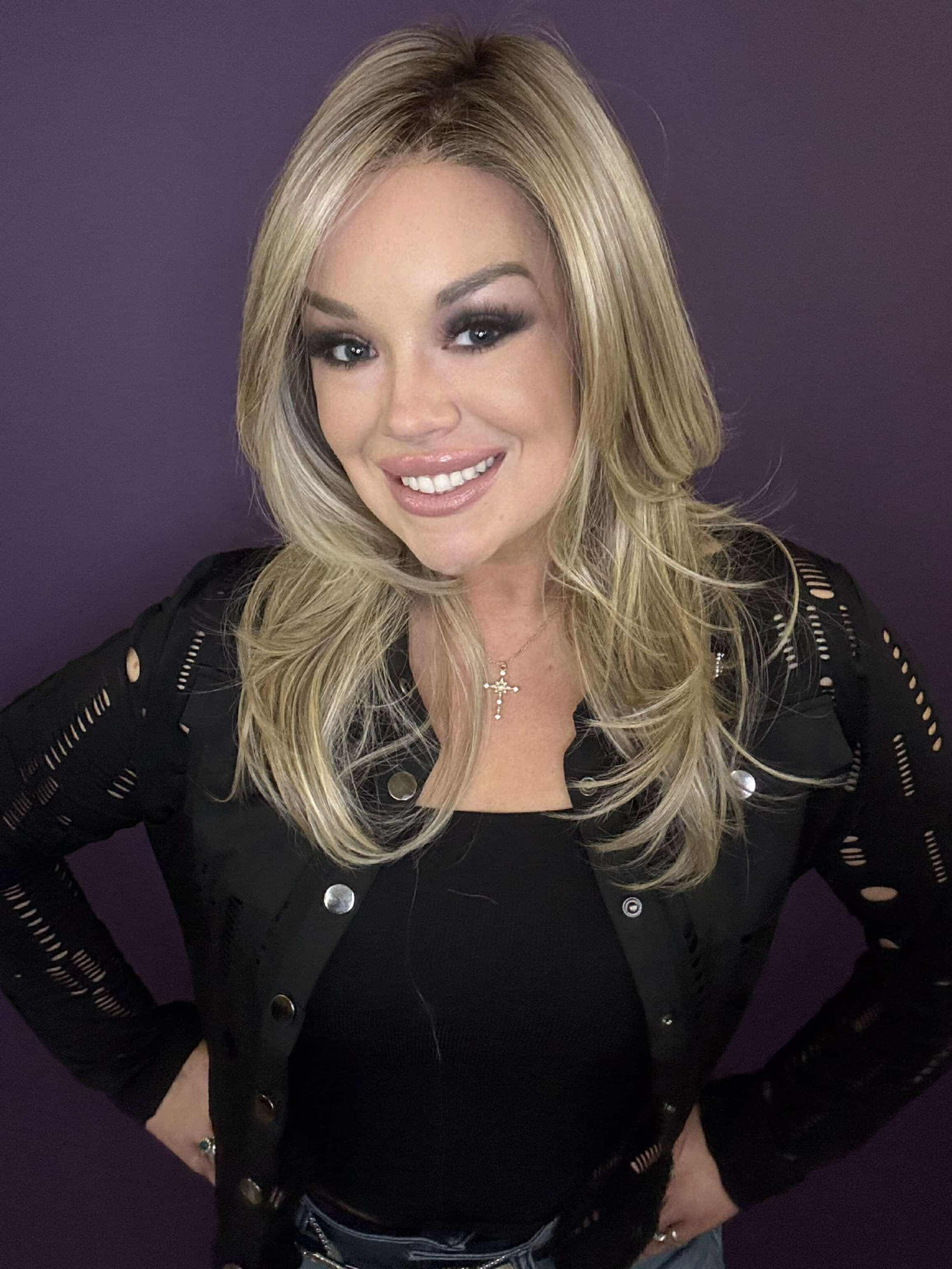 Layla Honey Blossom HS Comfort Luxury Wig CA1 W6502 ETA 8/10