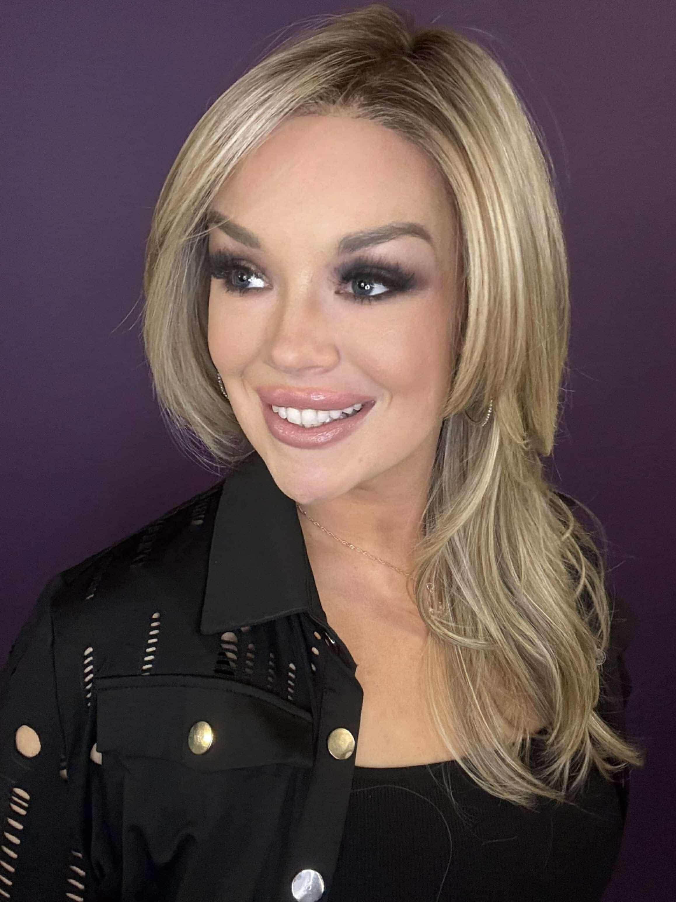 Layla Honey Blossom HS Comfort Luxury Wig CA1 W6502 ETA 8/10