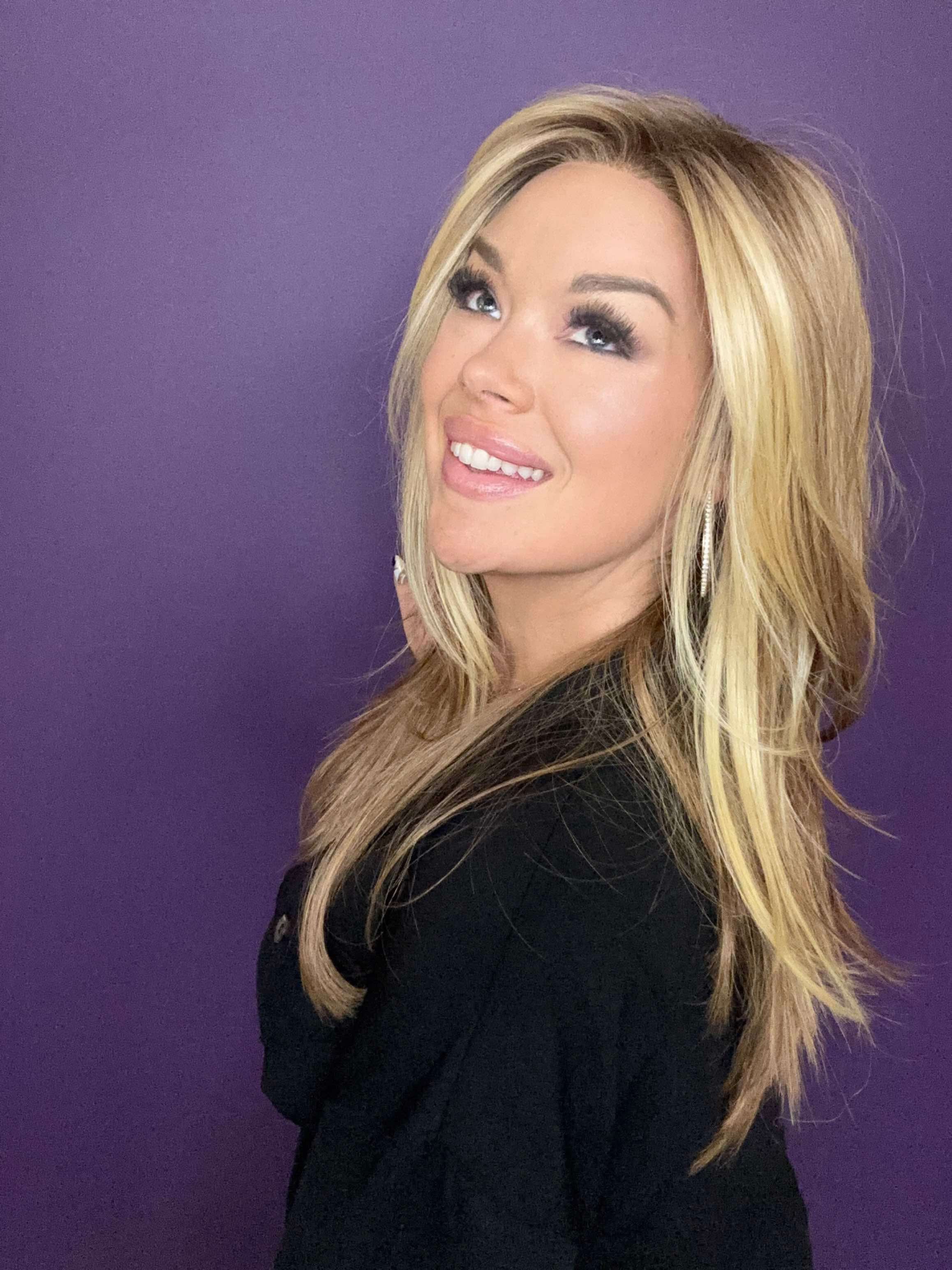 Ashlyn Endless Summer HS Premium Luxury Wig FL1 W6624