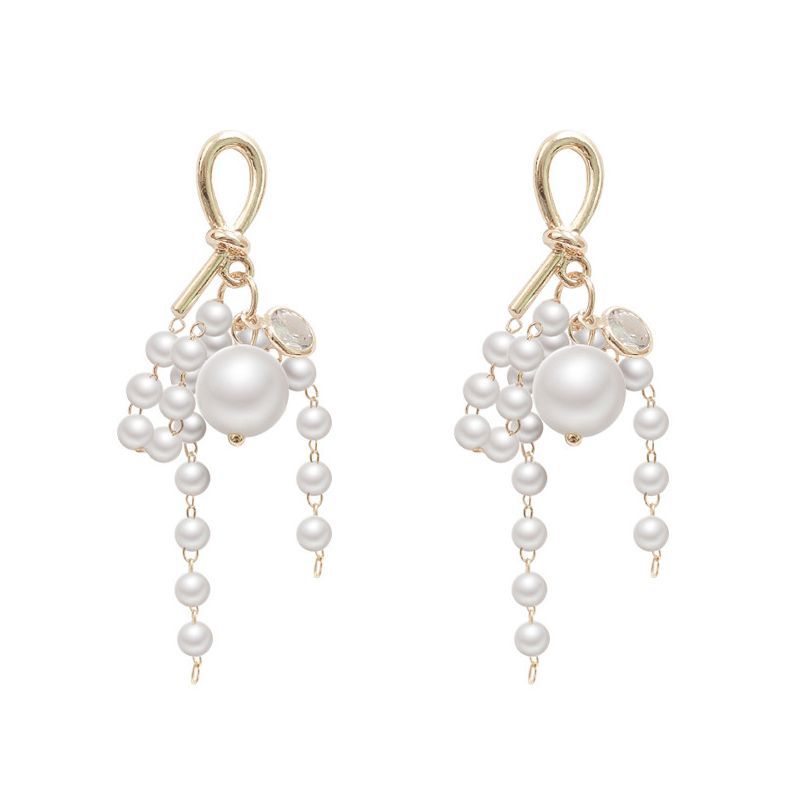 Forget me Knot Pearl earrings 7043
