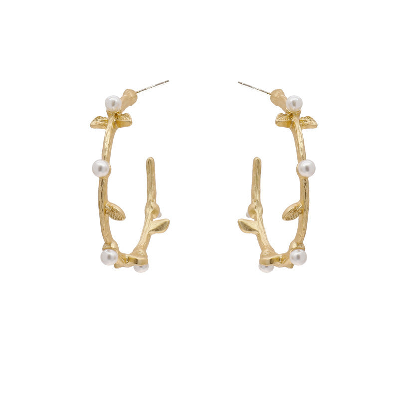Half Hoop Earrings with pearl and Leaf Detail 7058
